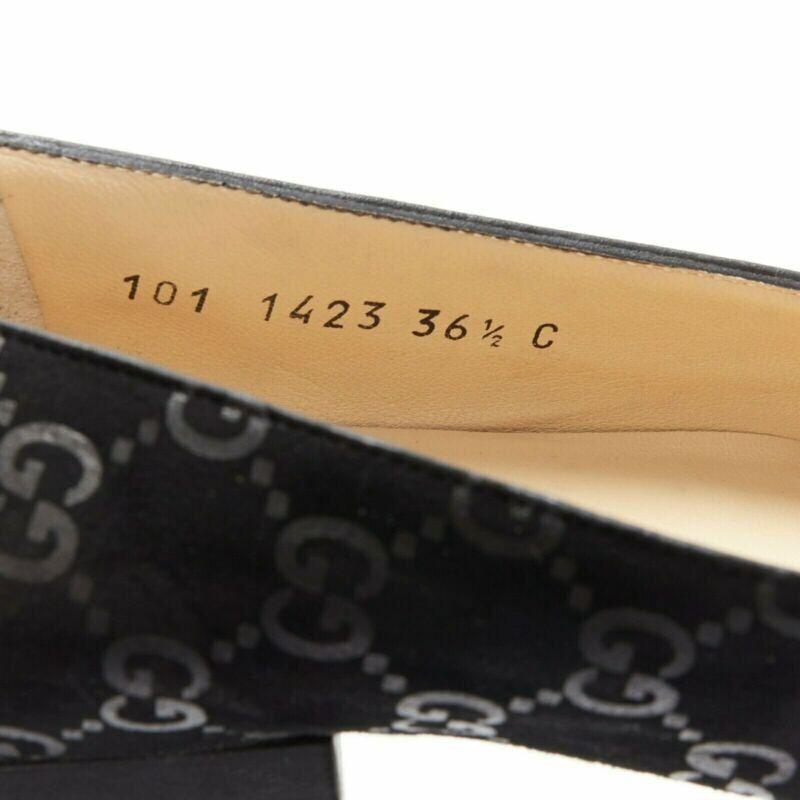 Mocassins à bout carré en daim noir imprimé du monogramme vintage de Gucci EU36.5C en vente 7
