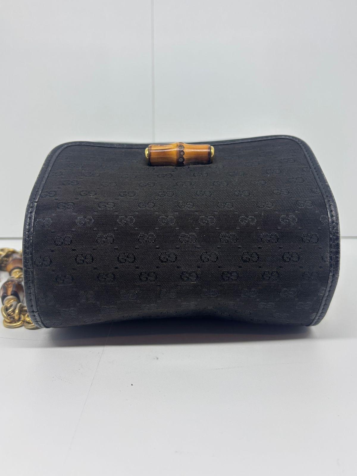 Vintage Gucci Black Small GG Canvas Bamboo Detail Crossbody Bag For Sale 9