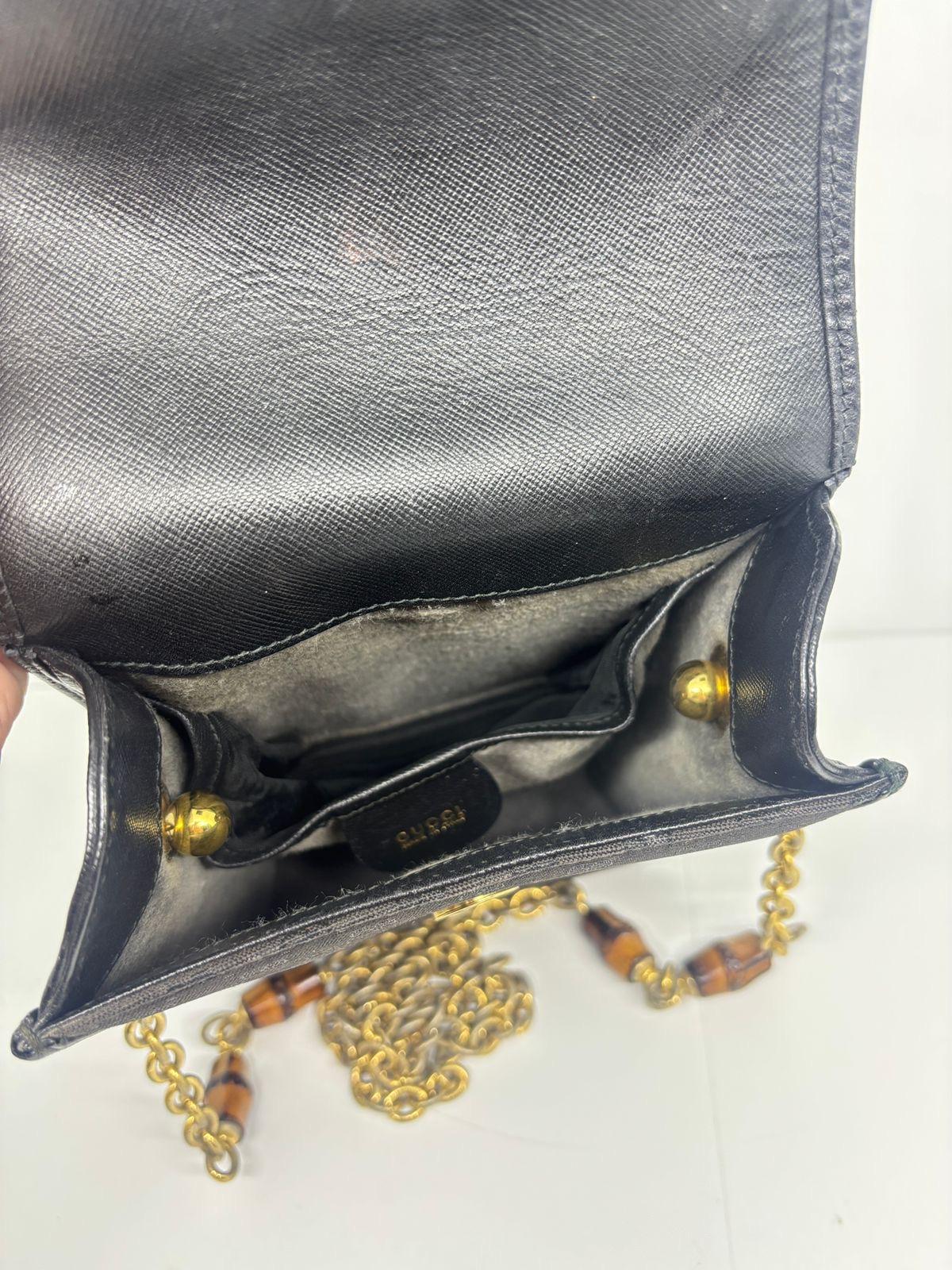 Vintage Gucci Black Small GG Canvas Bamboo Detail Crossbody Bag For Sale 10