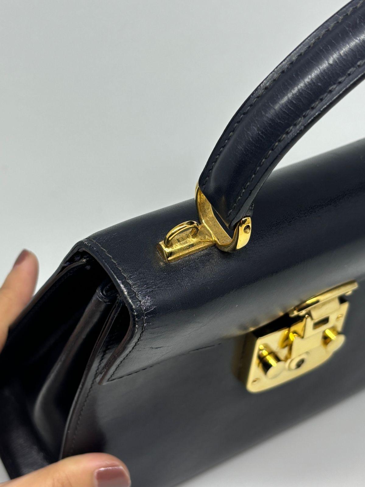 Vintage Gucci Black Small Lady Lock Top Handle Bag For Sale 9