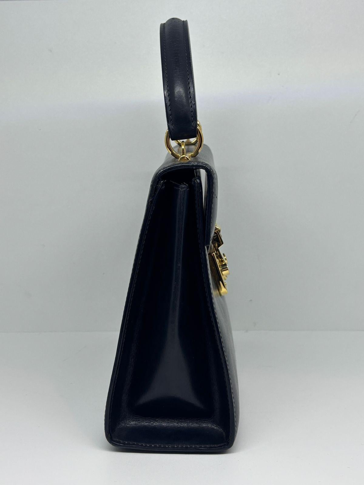 Women's Vintage Gucci Black Small Lady Lock Top Handle Bag For Sale