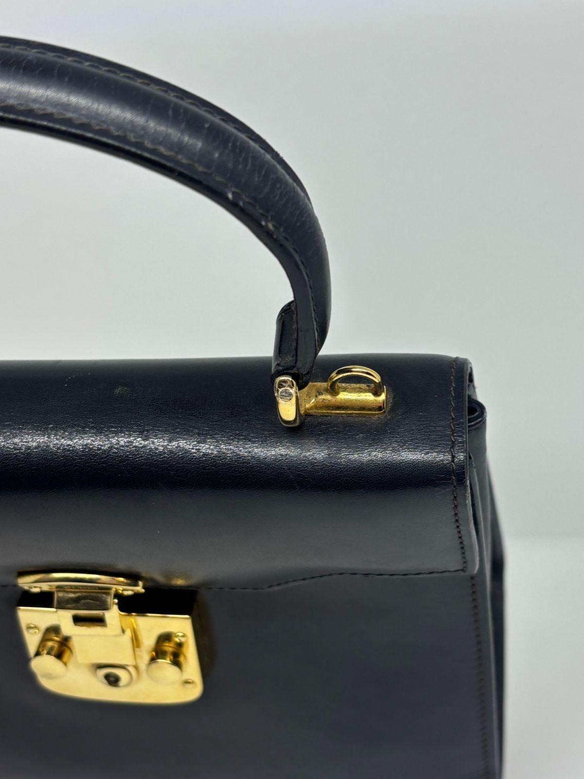 Vintage Gucci Black Small Lady Lock Top Handle Bag For Sale 3