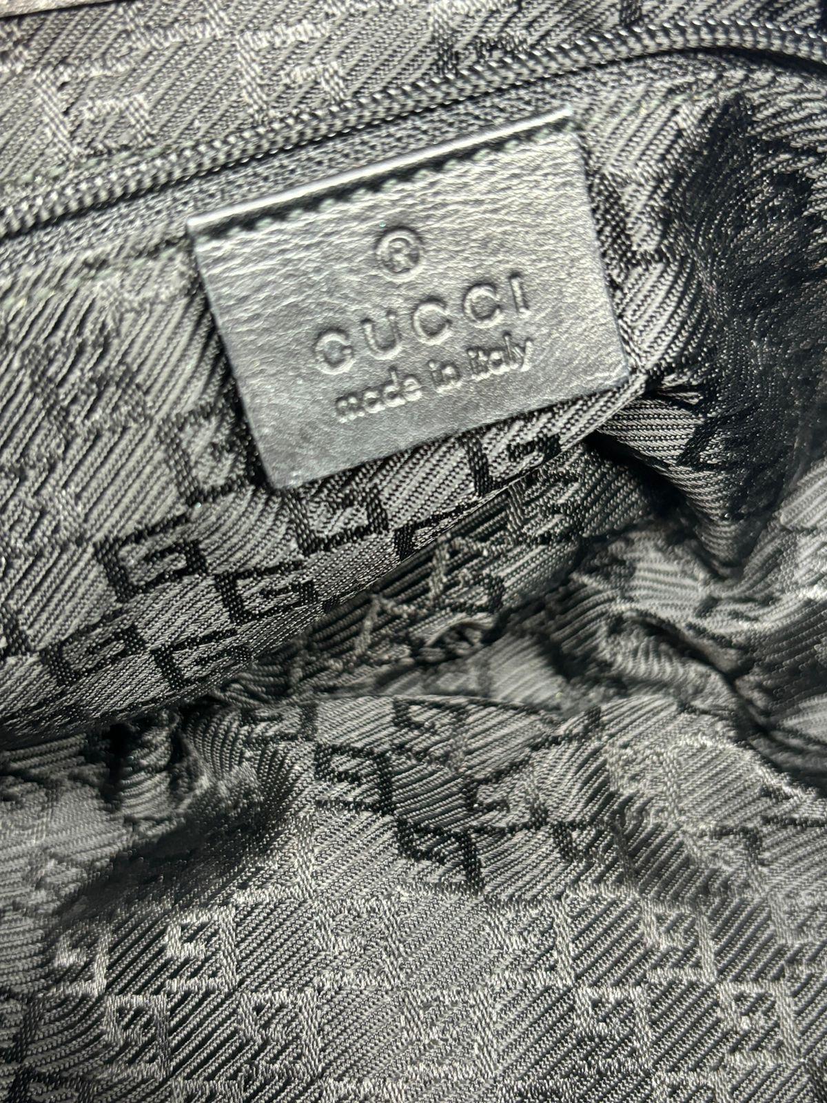 Vintage Gucci Black Suede Tiger Head Chain Bag For Sale 2