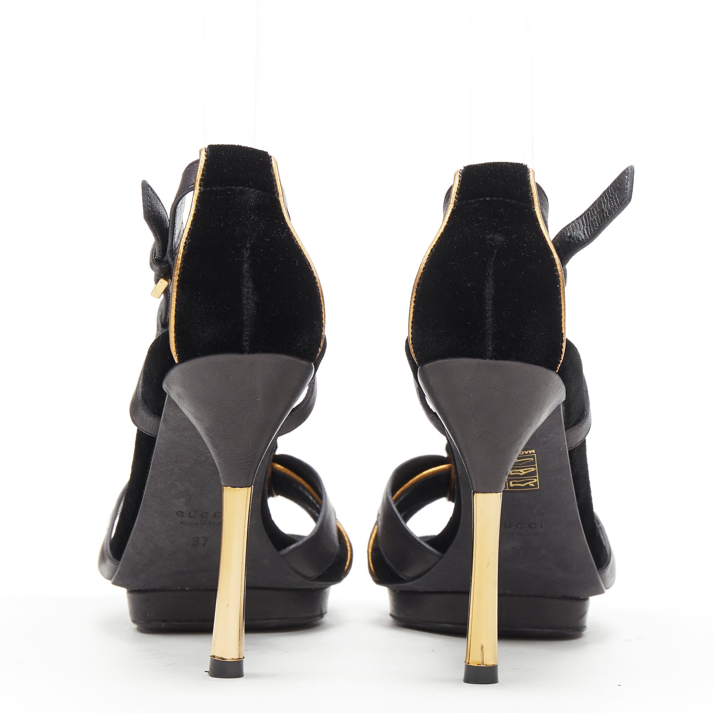 De las mujeres vintage GUCCI sandalia de tiras de terciopelo negro con tacón de metal dorado EU37