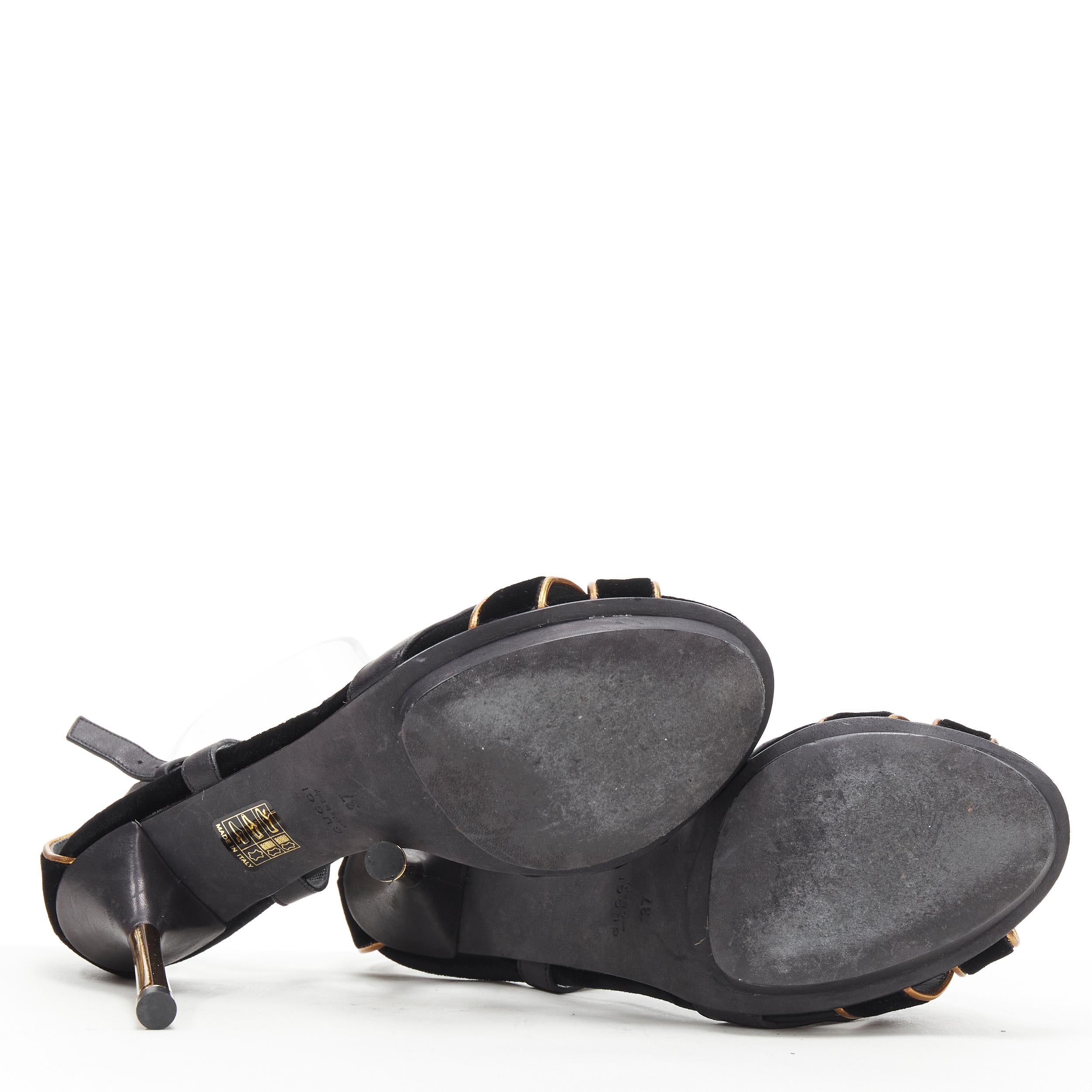 vintage GUCCI sandalia de tiras de terciopelo negro con tacón de metal dorado EU37 1