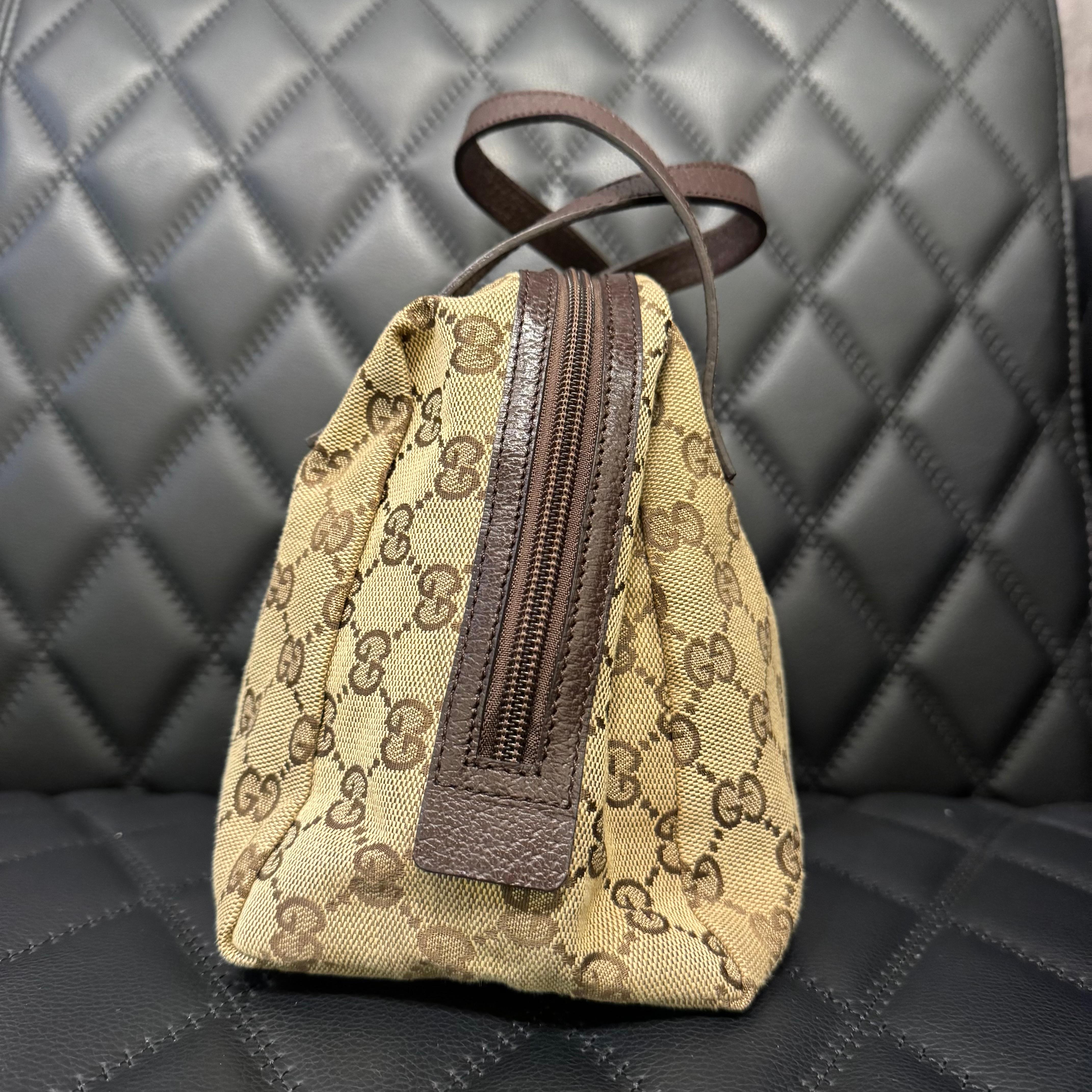 Vintage Gucci Brown GG Canvas Mini Tofu Tote en vente 6