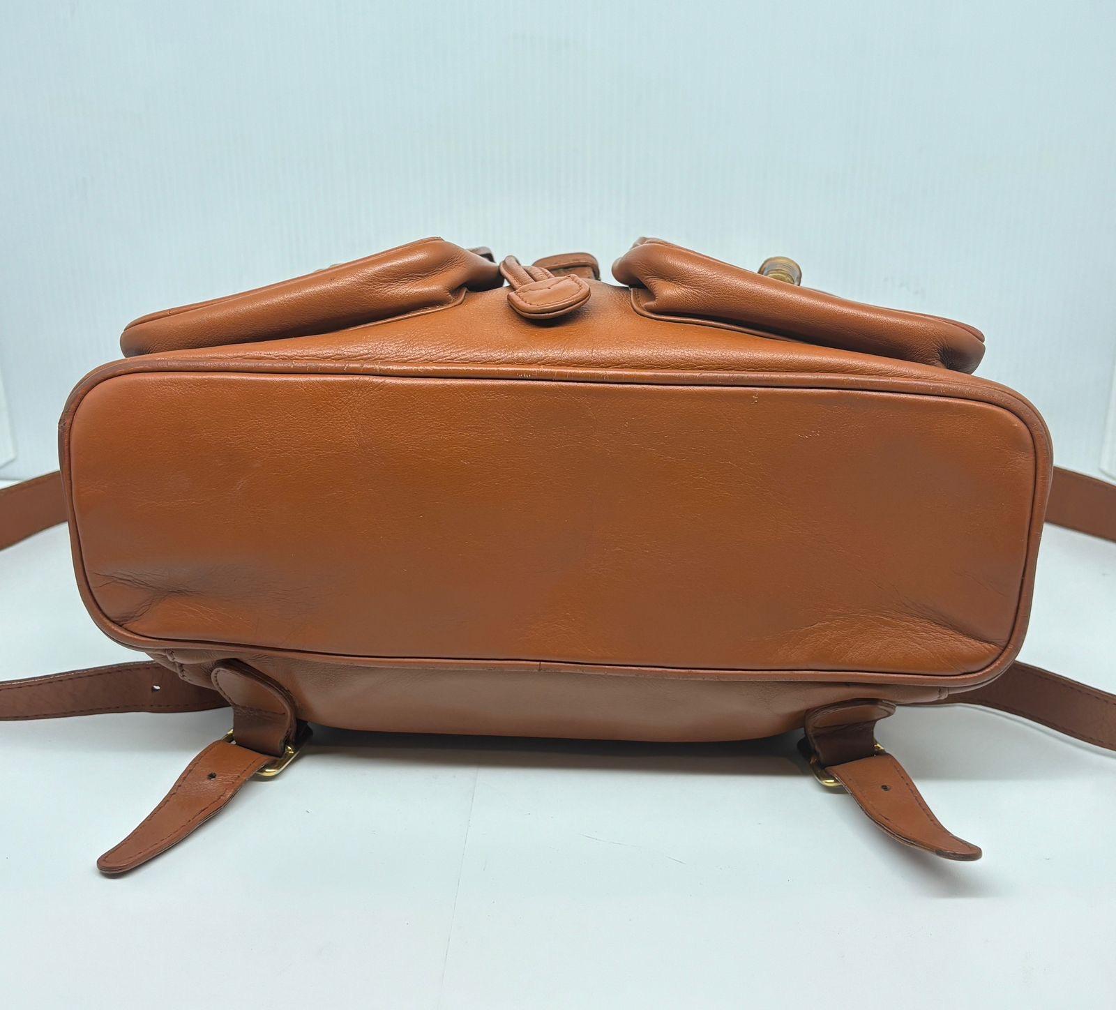 Sac à dos vintage Gucci en cuir Brown Bamboo Pour femmes en vente