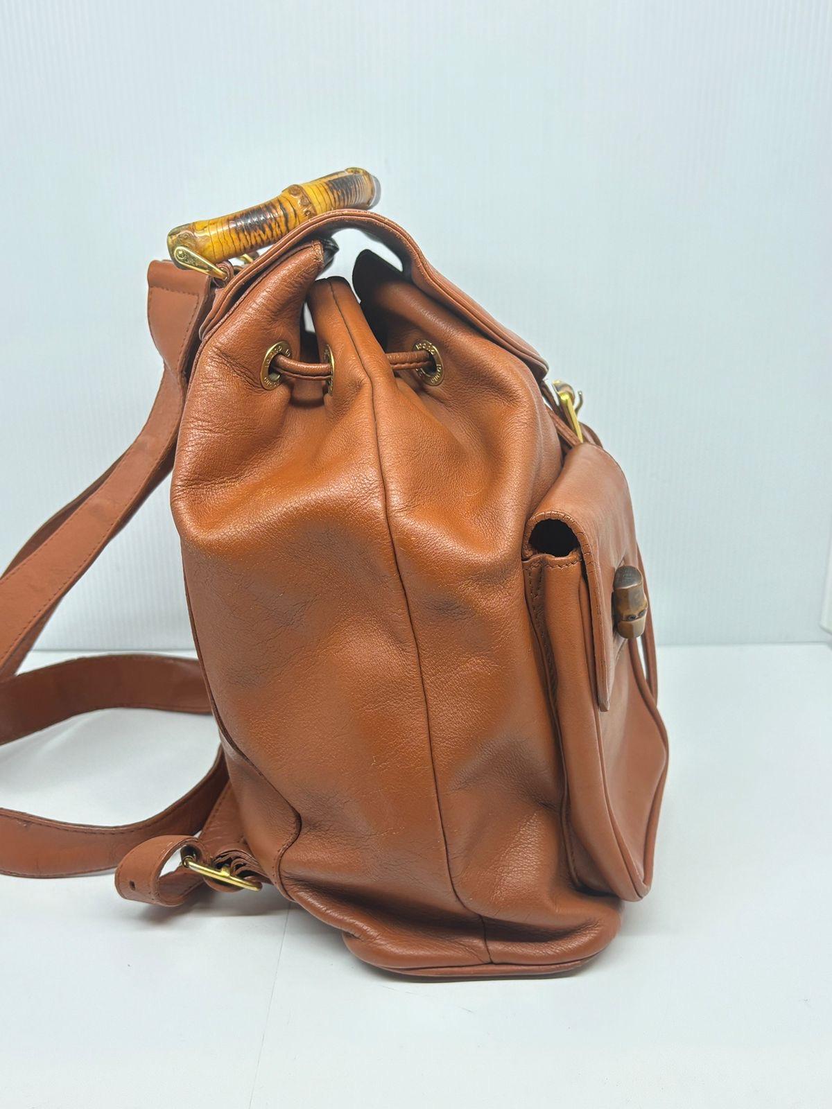 Sac à dos vintage Gucci en cuir Brown Bamboo en vente 3