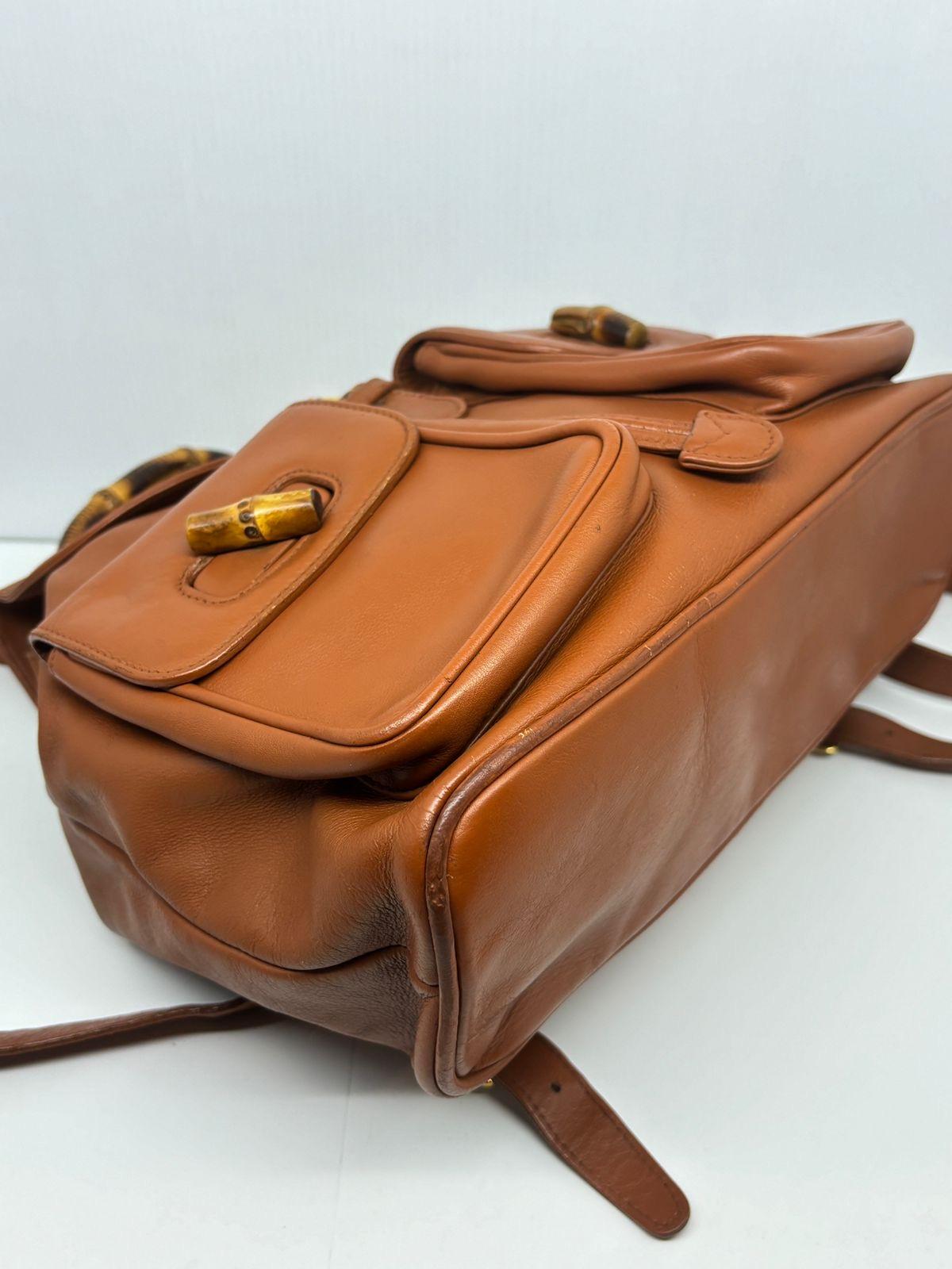 Sac à dos vintage Gucci en cuir Brown Bamboo en vente 4