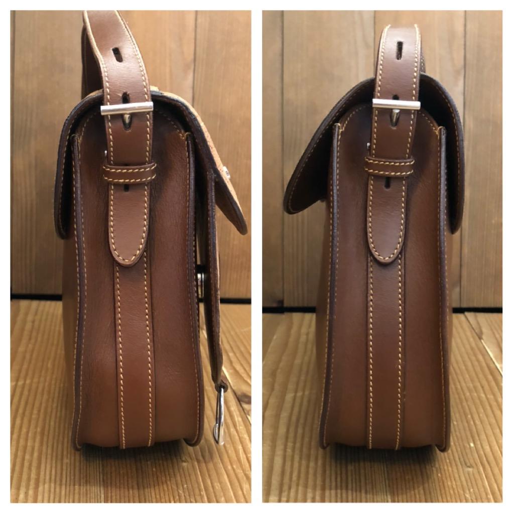 Vintage GUCCI Brown Leather Saddle Crossbody Bag Equestrian Twinsburg Unisex In Excellent Condition In Bangkok, TH