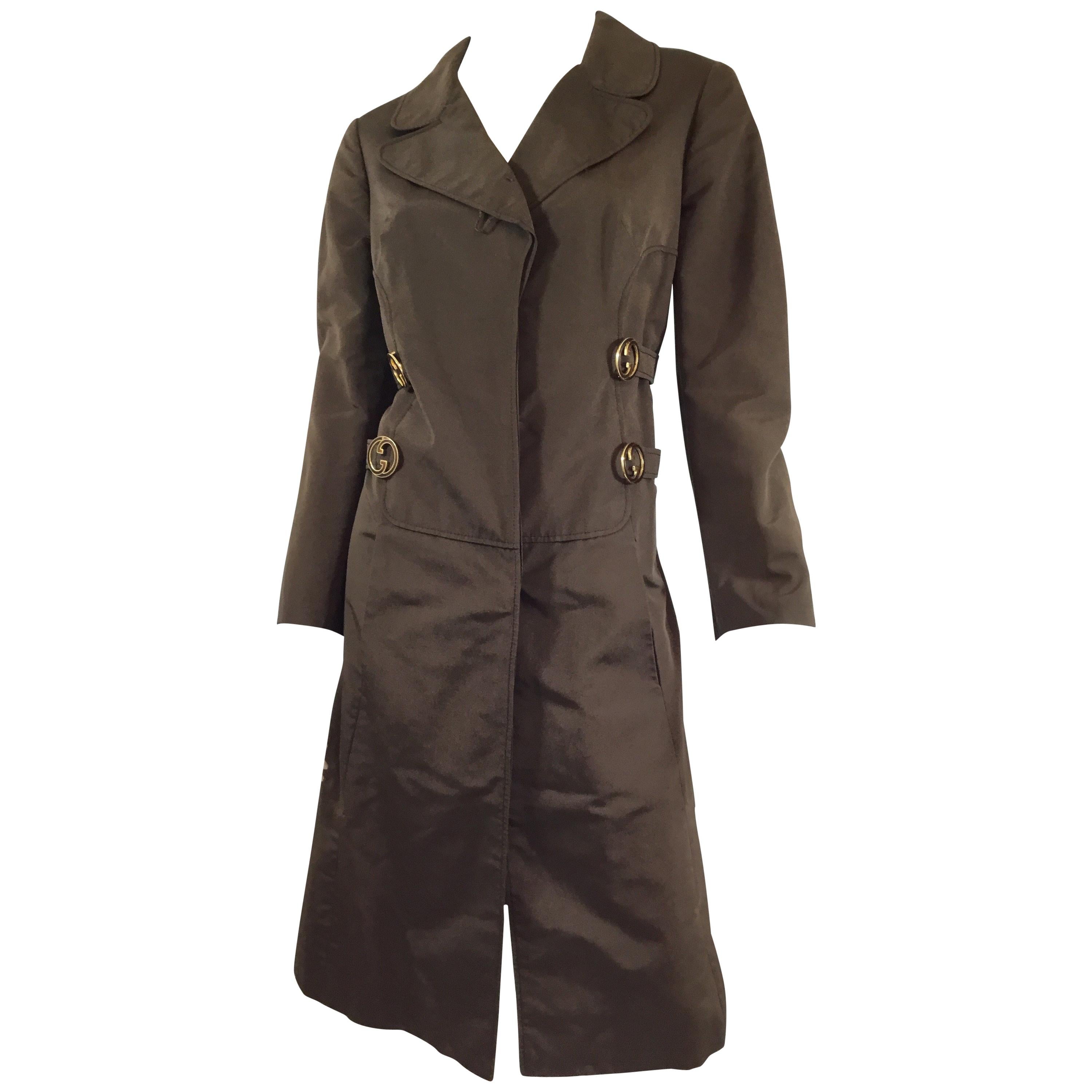 Vintage Gucci Brown Waterproof Silk Jacket For Sale at 1stDibs | gucci  waterproof jackets, vintage gucci jacket, vintage gucci coat