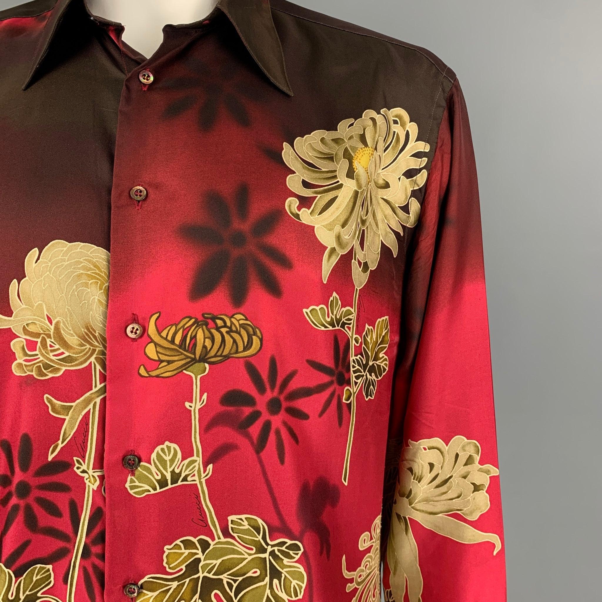 Vintage GUCCI by Tom Ford 2001 long sleeve shirt comes in a red chrysanthemum floral print silk featuring a spread collar and a button up closure. Made in Italy. Very Good Pre-Owned Condition. 

Marked:   42/16.5 

Measurements: 
 
Shoulder: 21