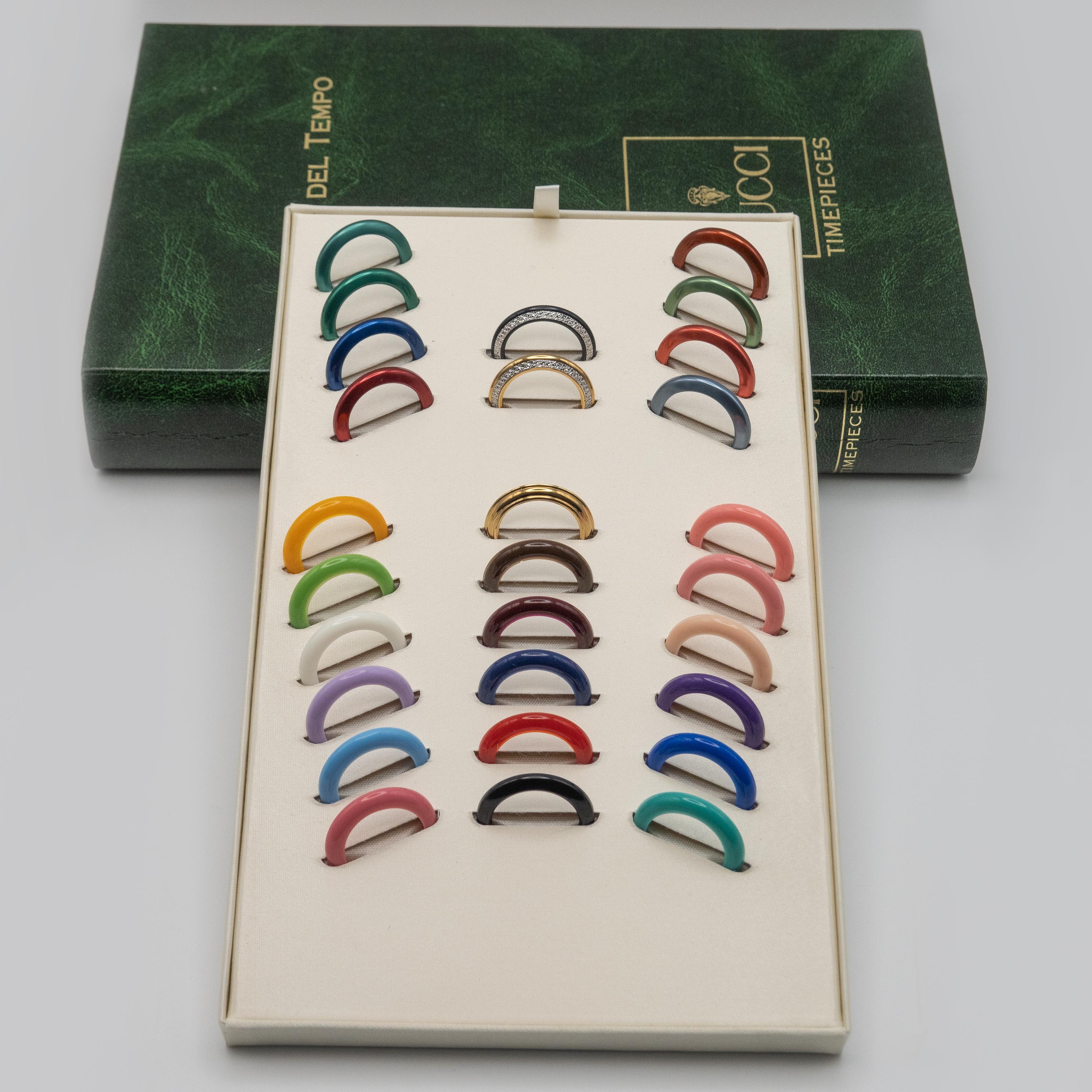Vintage Gucci Change Bezel Gold Plated Bangle Watch Timepiece Complete Set en venta 12