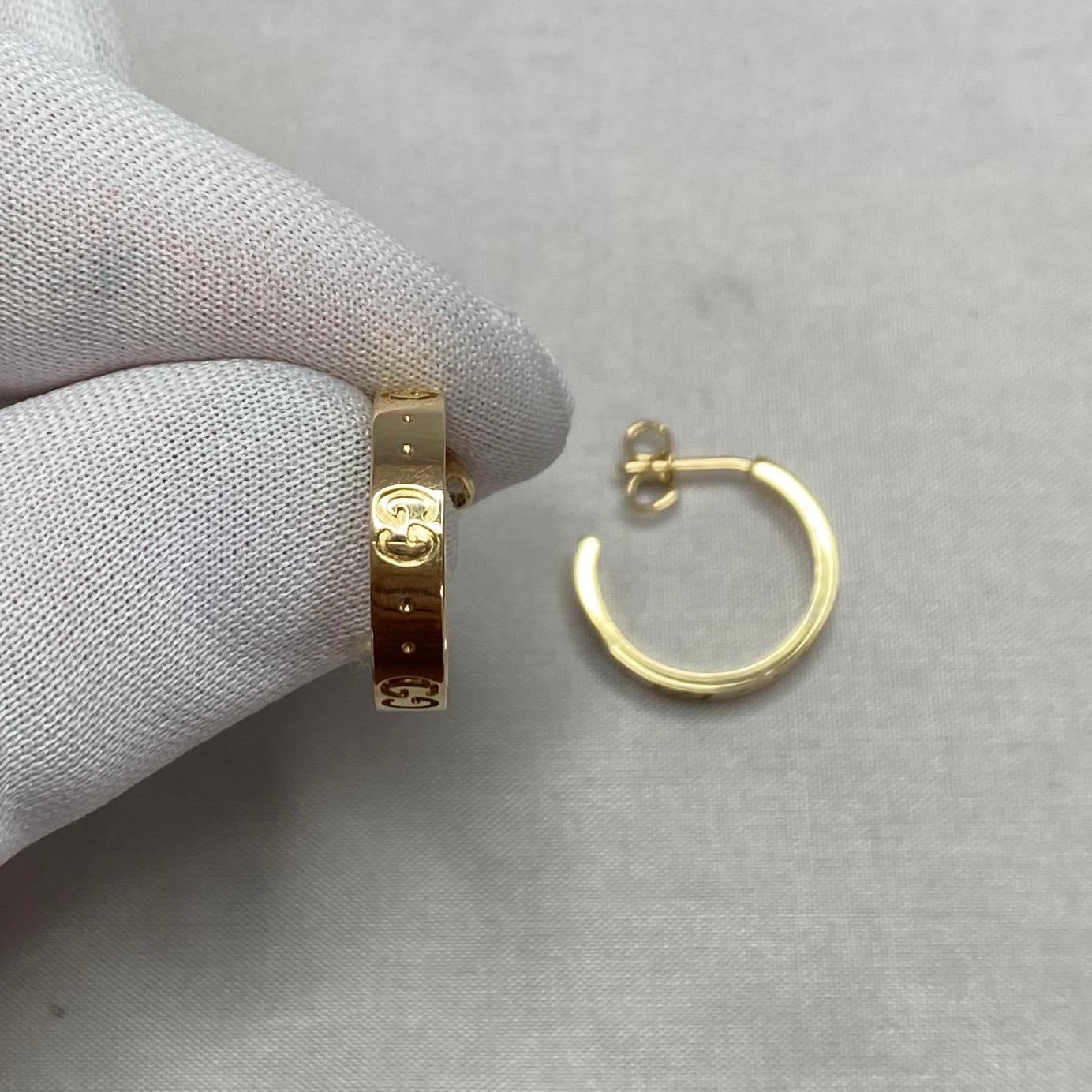 Vintage Gucci 18k Yellow Gold 'GG' Hoop Earrings.

Full hallmarked with Gucci stamps, 750 Gold and 'Made In Italy' hallmark.
Used item, some very minor scratches. Has been professionally cleaned and polished so very bright and shiny. 

Come with