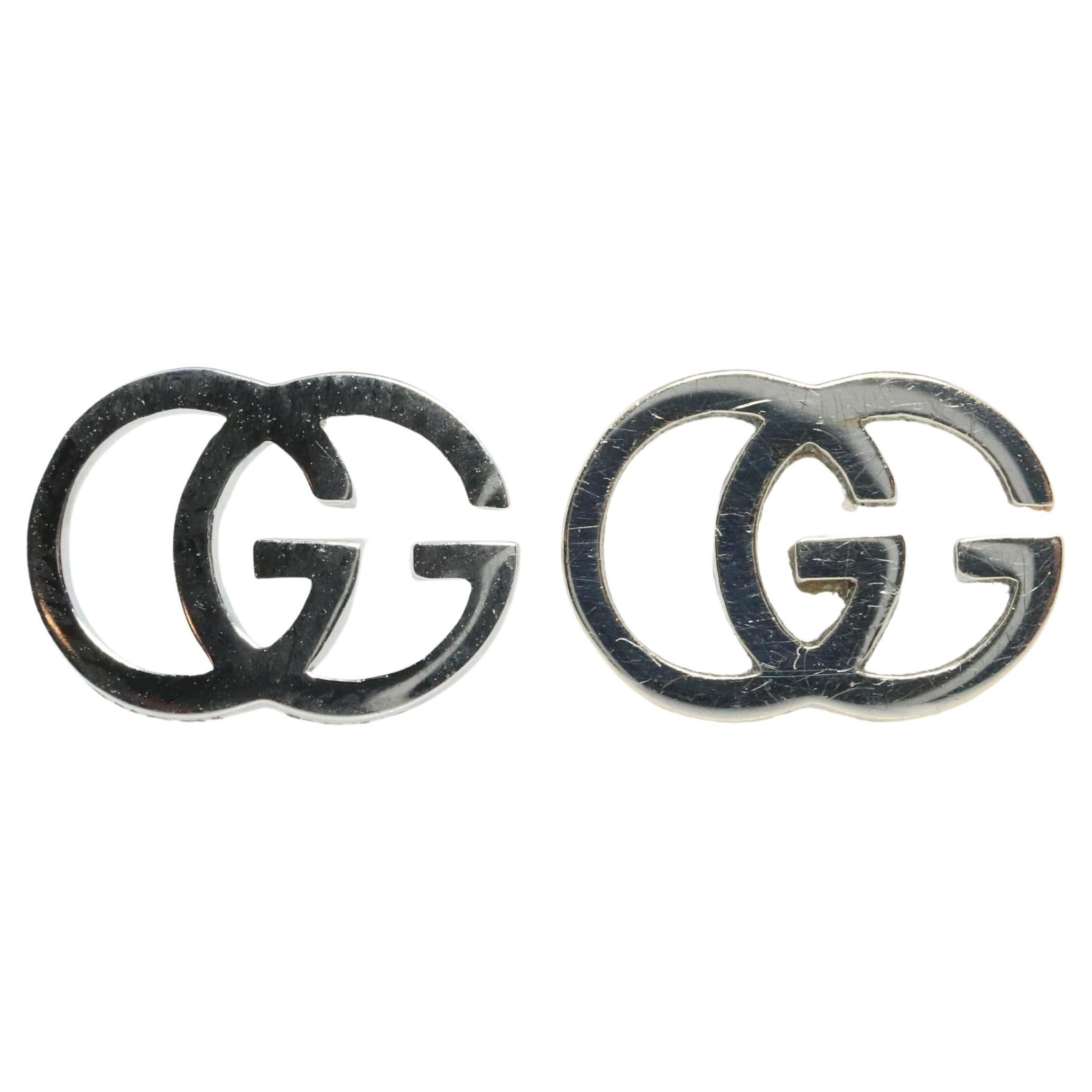 Vintage GUCCI Earrings. 18k White Gold Gucci Interlink Logo Studs