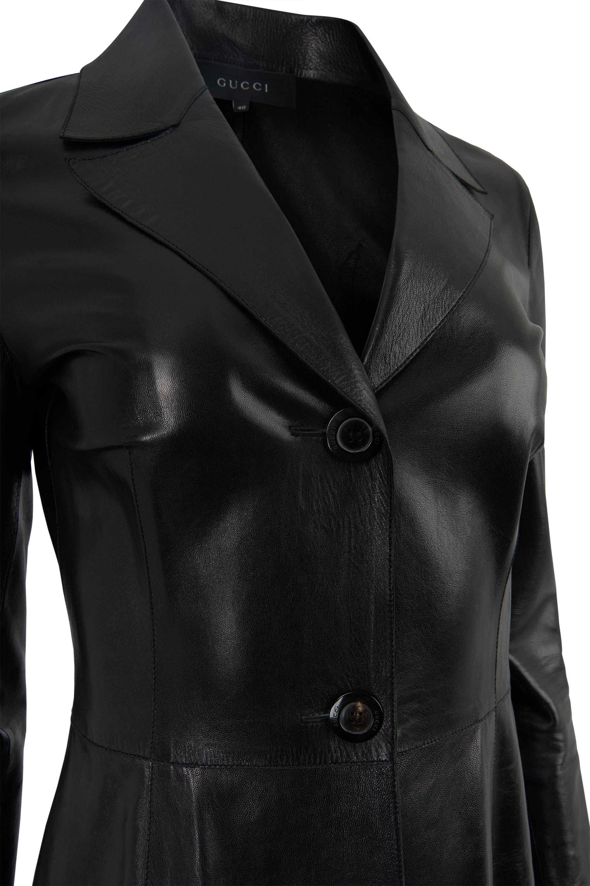 Vintage Gucci F/W 1996 Abrigo largo de piel Negro en venta