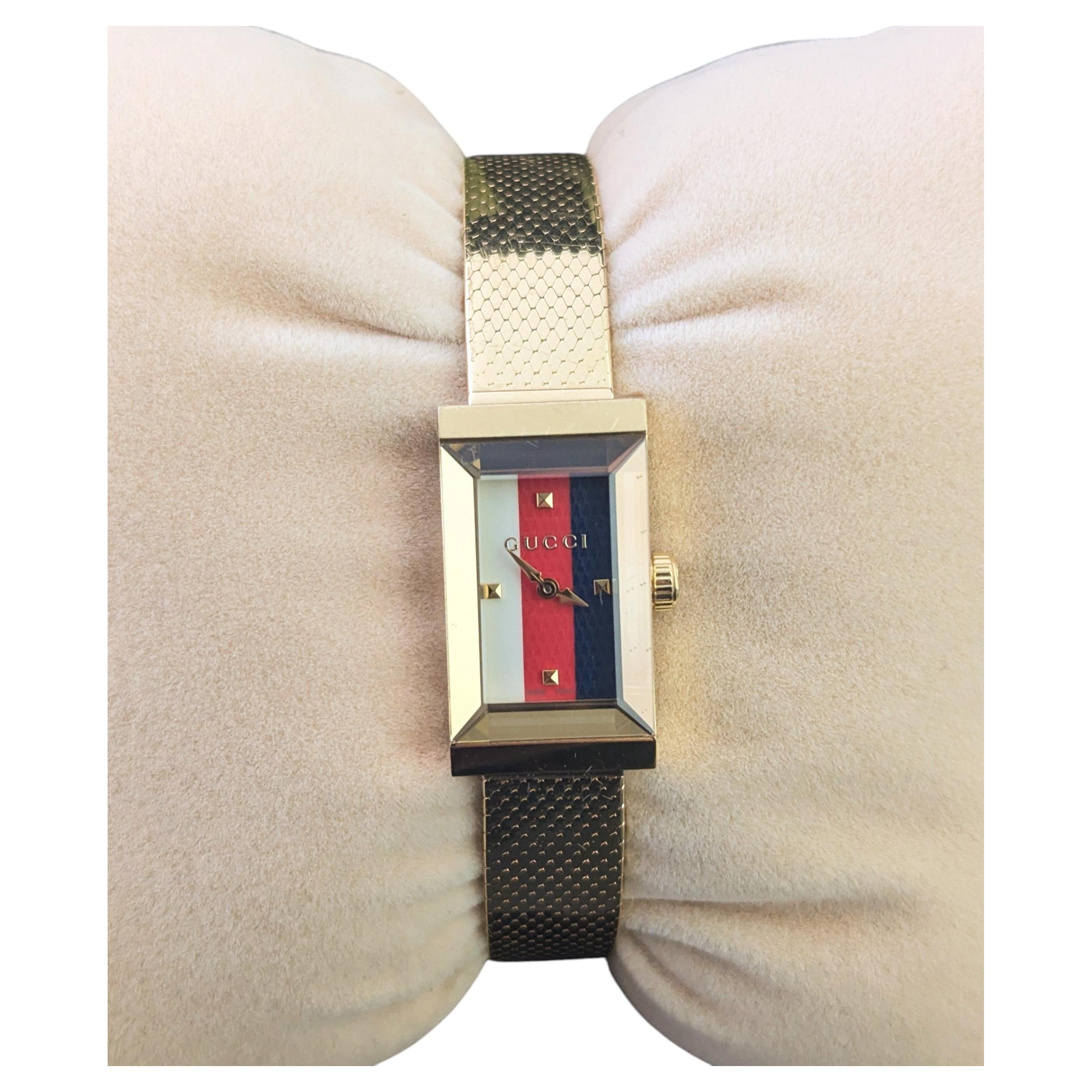 Vintage Gucci G frame wristwatch, gold plated, Boxed For Sale