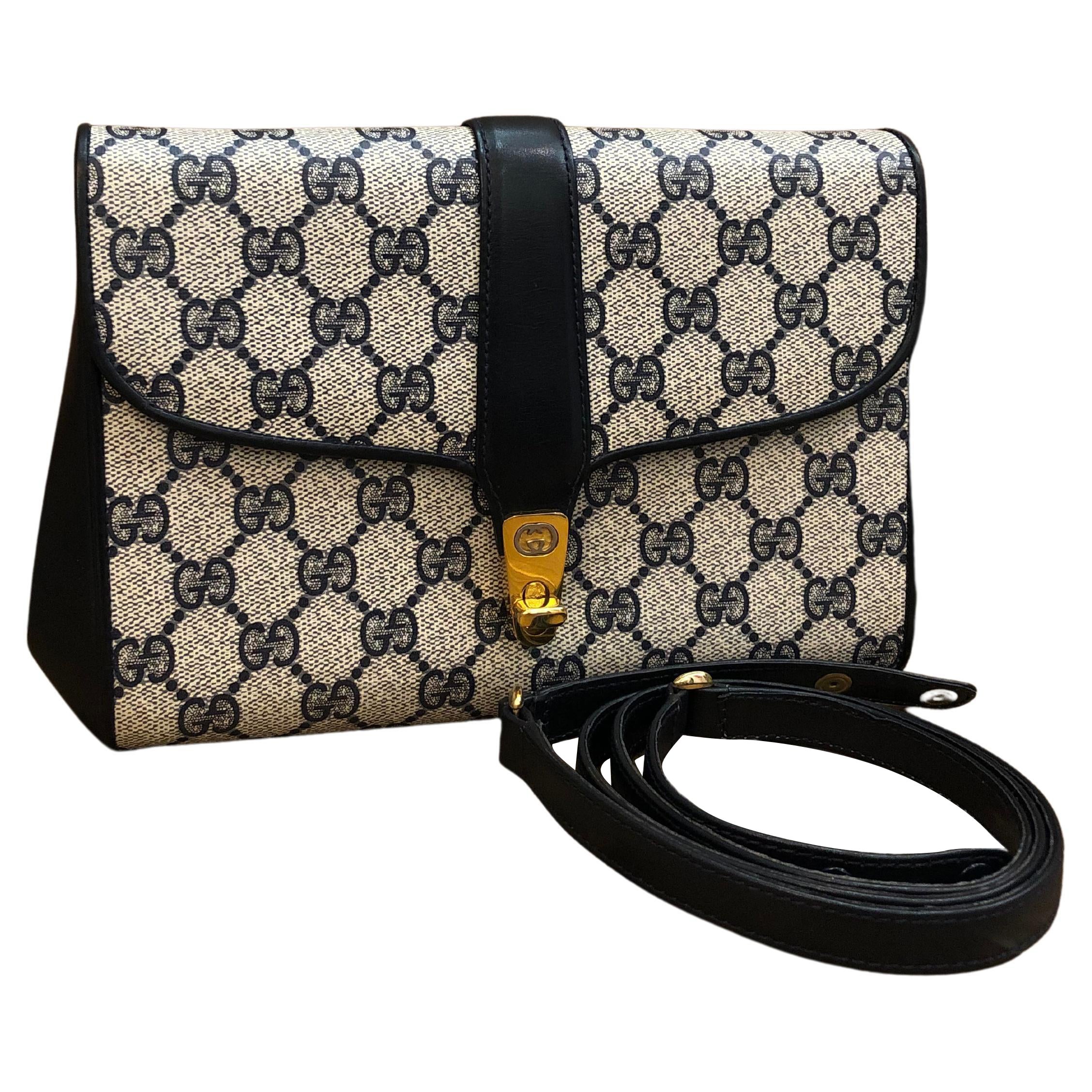 Vintage GUCCI GG Canvas Two-Way Clutch Shoulder Crossbody Bag Navy Turnlock