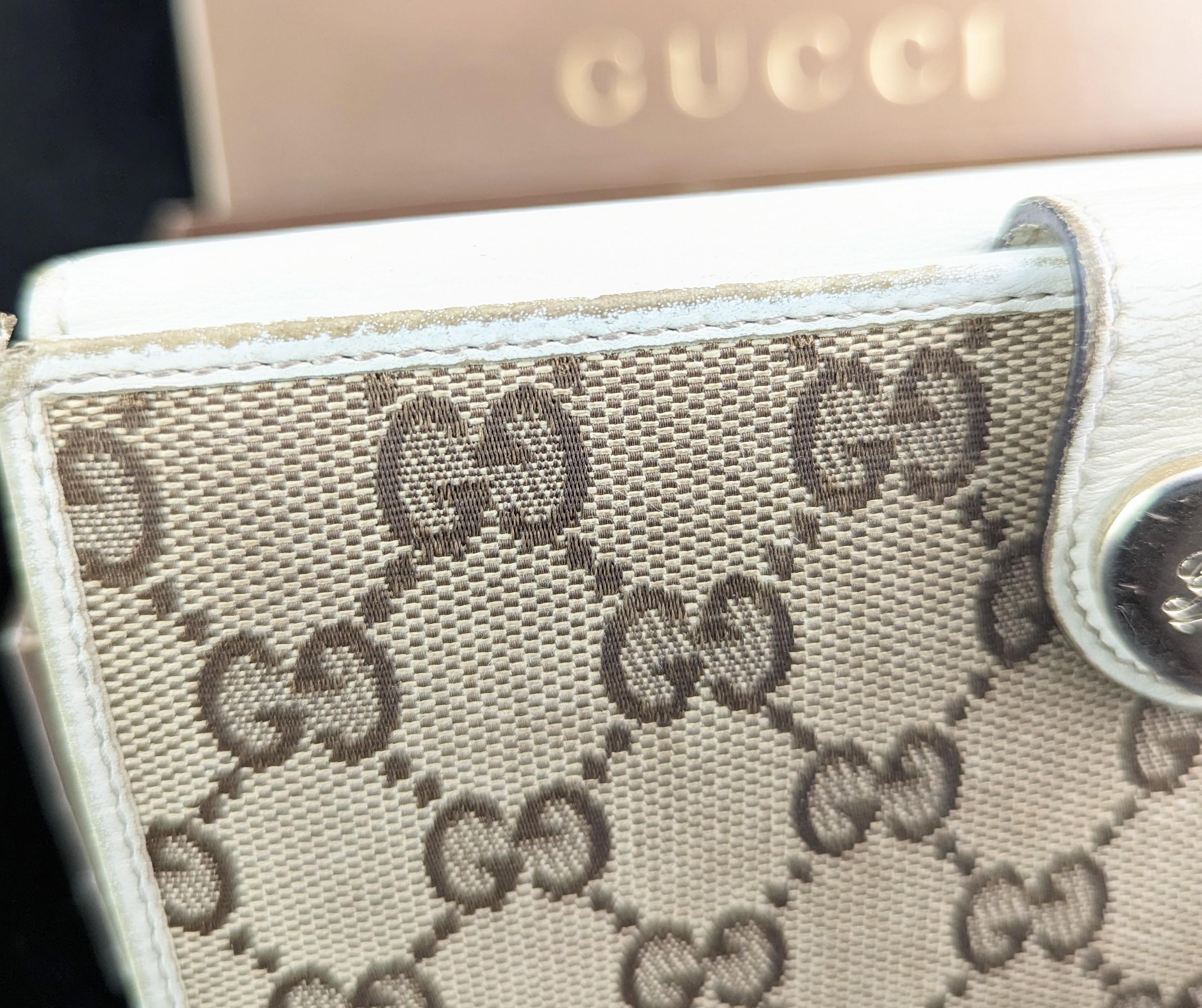 Vintage Gucci GG Monogramm-Damenhandtasche, kastenförmig  9