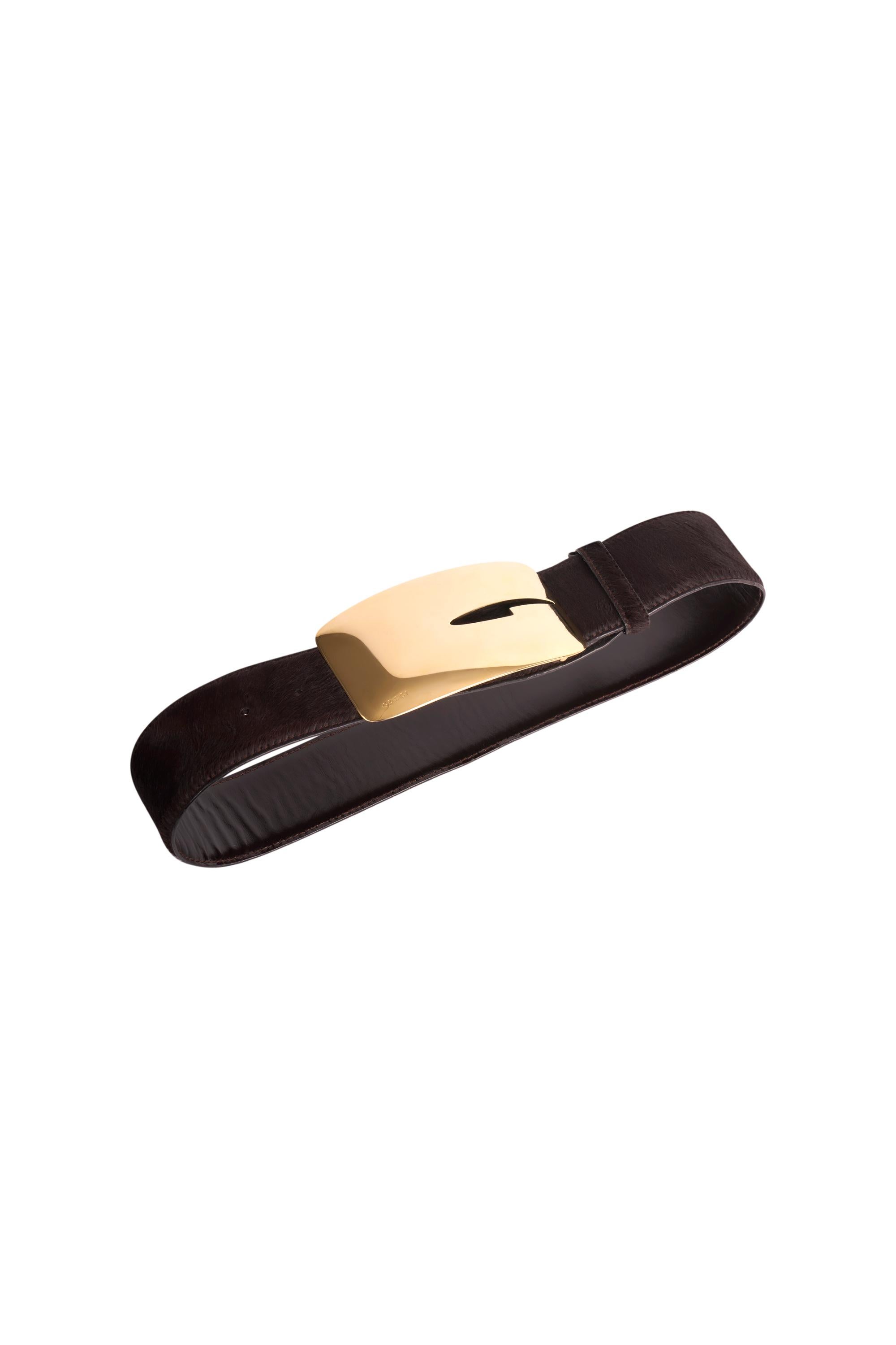 Vintage iconic Gucci by Tom Ford F/W 1996 belt . Features a brown pony hair body and the  