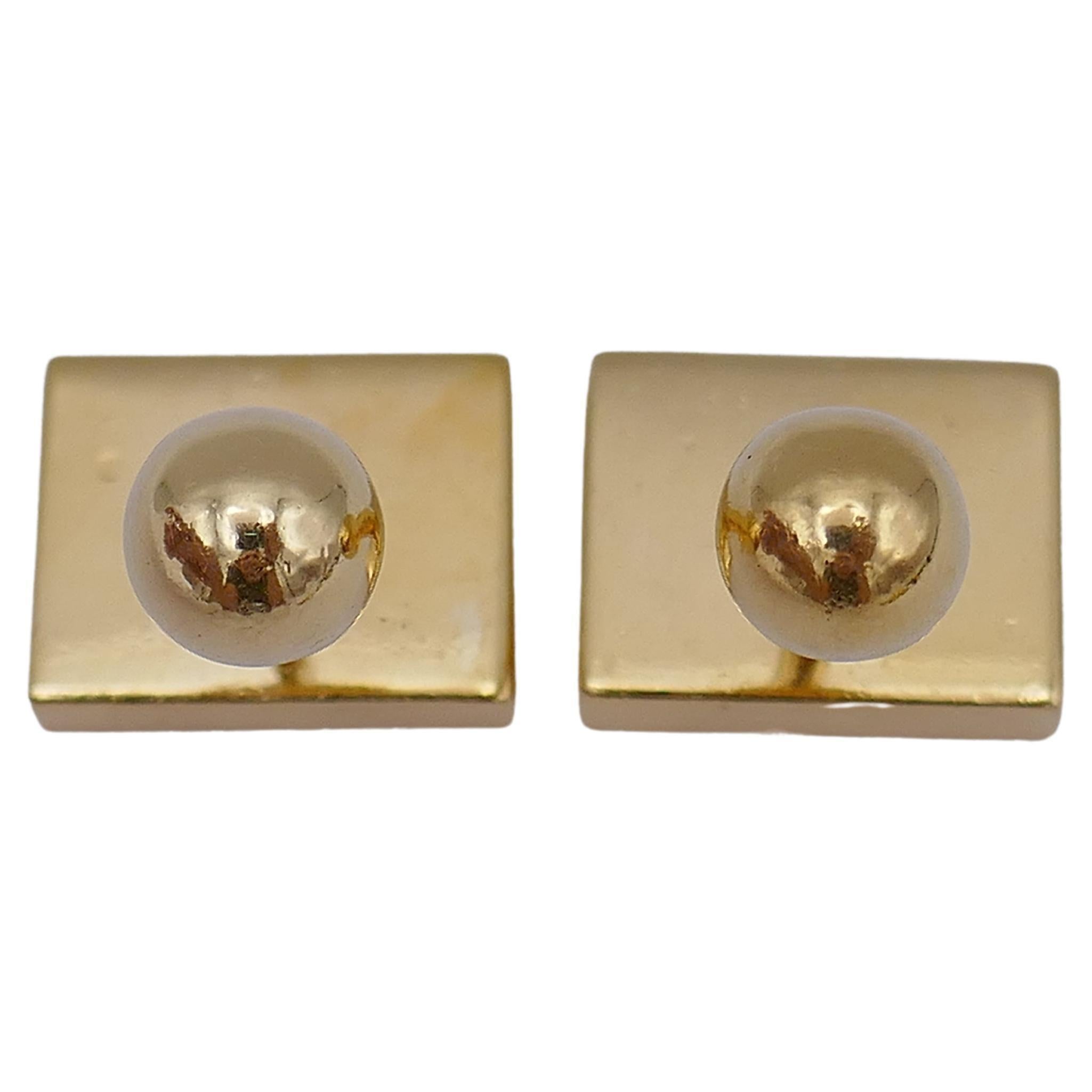 Mixed Cut Vintage Gucci Gold Cufflinks with Onyx