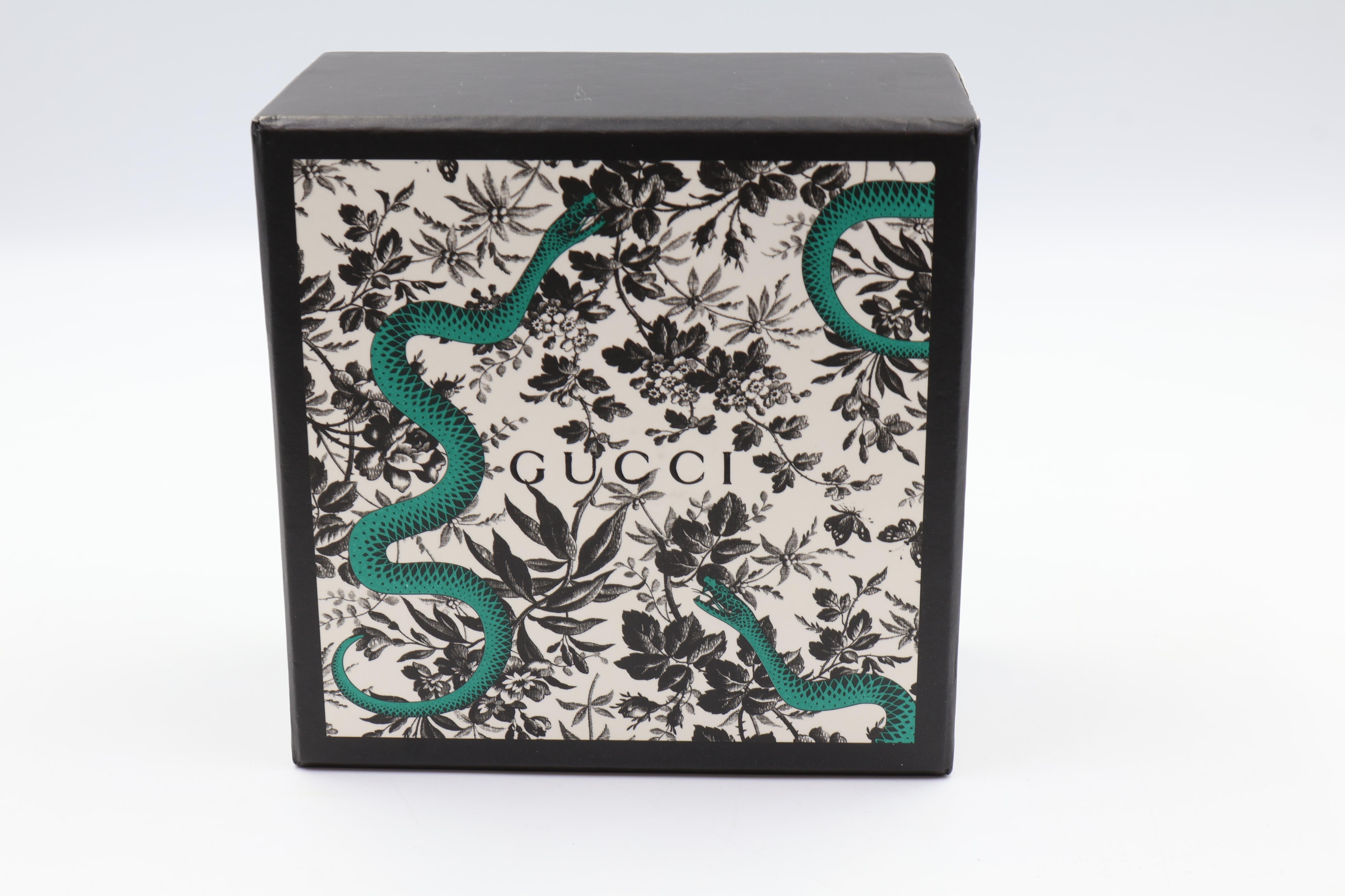 Vintage GUCCI Goldtone Metal,  Glass, Faux Pearl And Crystal Bee Bracelet For Sale 3