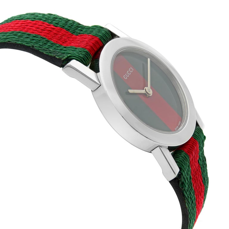 Vintage Gucci Green and Red Stainless Steel Quartz Ladies Watch 5200L at  1stDibs | gucci red and green watch, gucci 5200l, green and red gucci watch