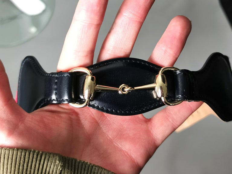 Vintage Gucci Horsebit belt, navy leather and stripe canvas  display picture 2