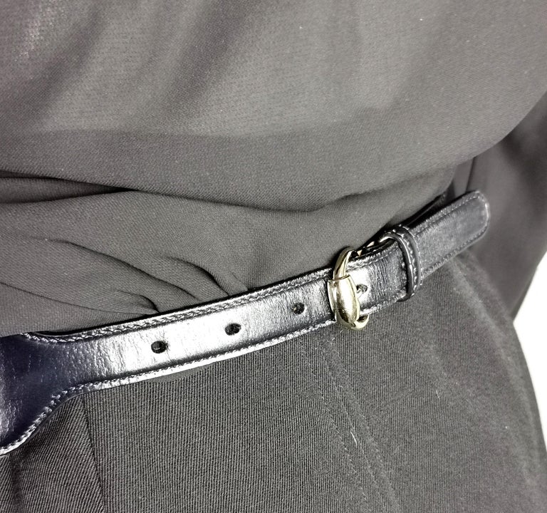 Vintage Gucci Horsebit belt, navy leather and stripe canvas  display picture 3
