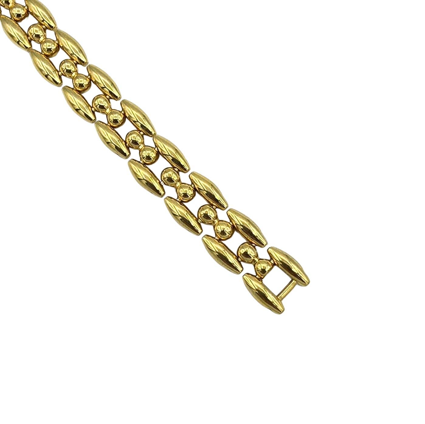 Vintage Gucci Interchangeable Bezel Gold Plated Watch 1200L Rice Link Bracelet In Excellent Condition In West Sussex, GB
