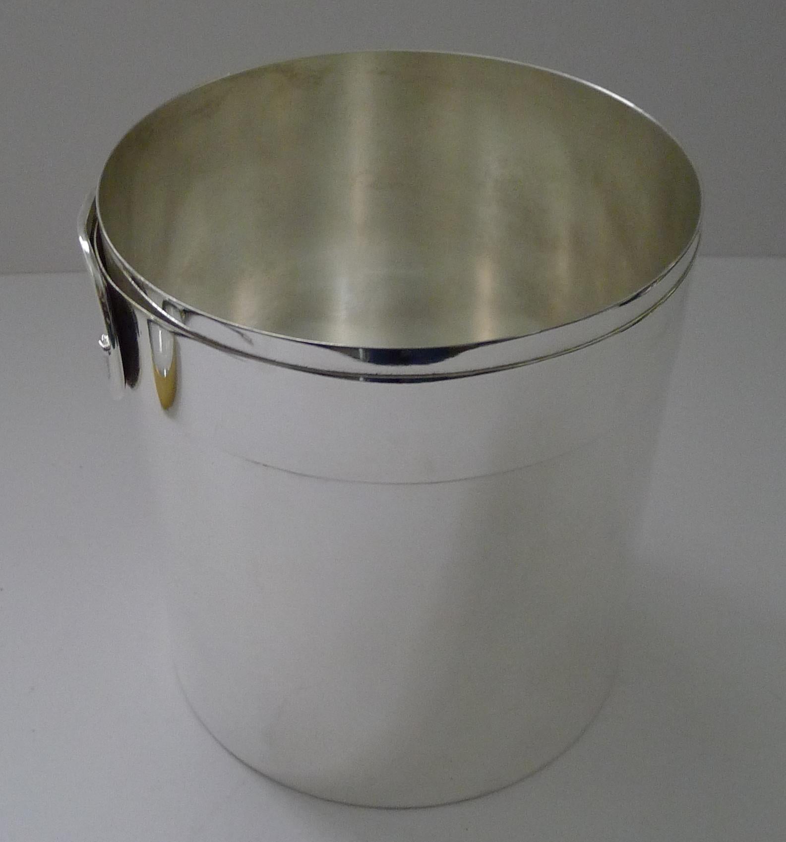 Vintage Gucci, Italia - Raro dispenser per vino / secchiello per champagne - Cintura e fibbia in vendita 6
