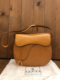 1980s Vintage GUCCI Leather Saddle Shoulder Bag Equestrian Camel Unisex