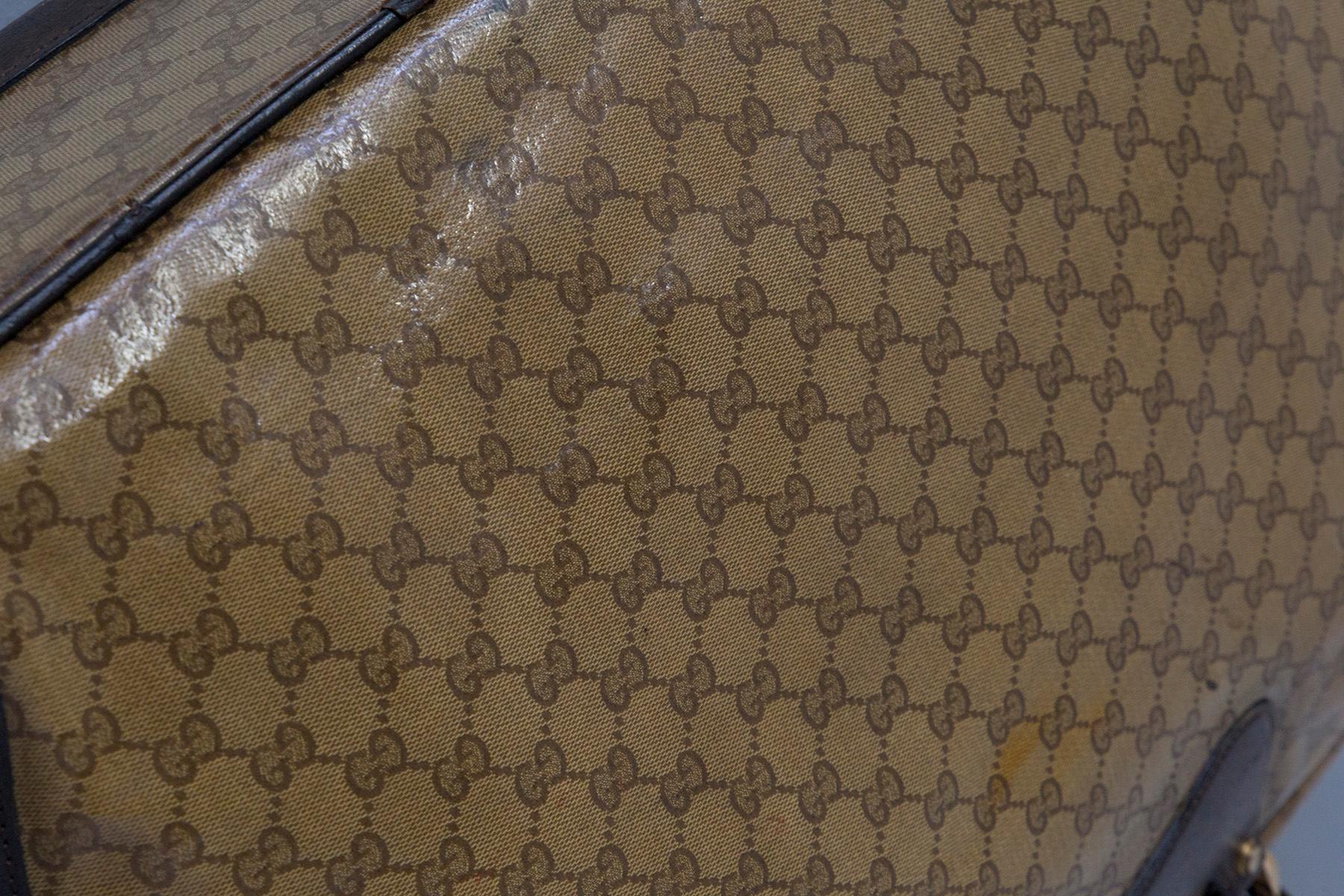 Vintage Gucci Leder Reisetasche oder Koffer im Zustand „Gut“ im Angebot in Milano, IT