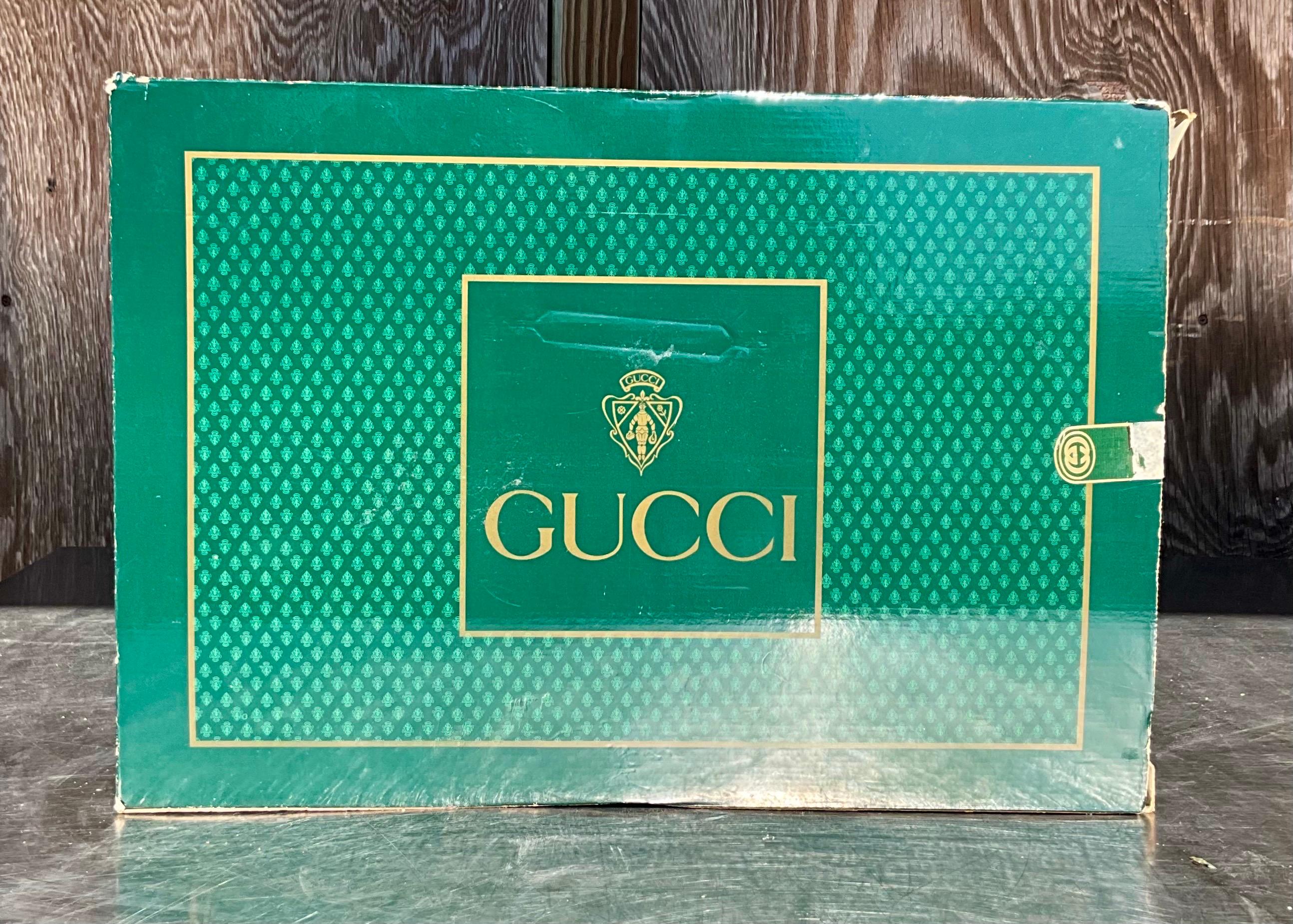 Vintage Gucci Leather Travel Bag with Original Box For Sale 1