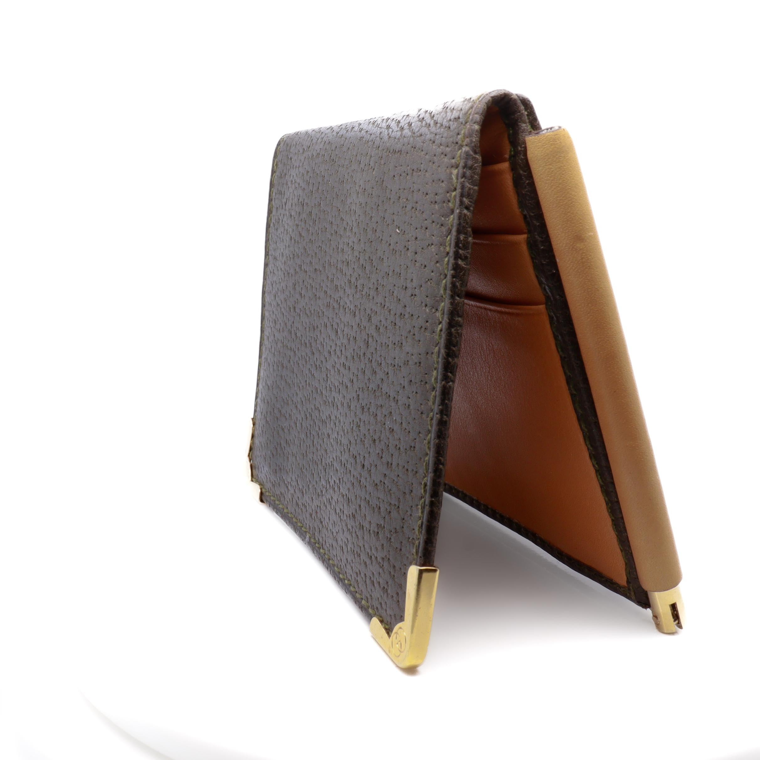 Vintage Gucci Leather Tri-Fold Wallet with Money Clip en vente 6