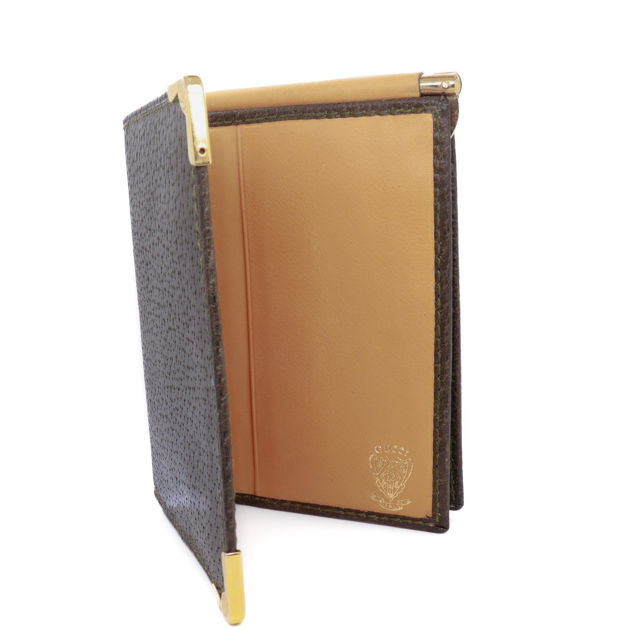 Vintage Gucci Leather Tri-Fold Wallet with Money Clip en vente 3