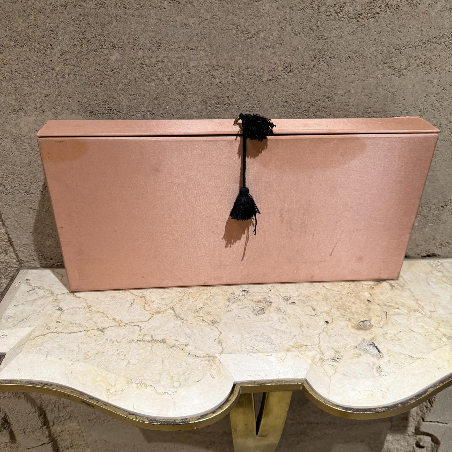 Vintage Gucci Makeup Box Lipstick Vault Beveled Mirror For Sale 4