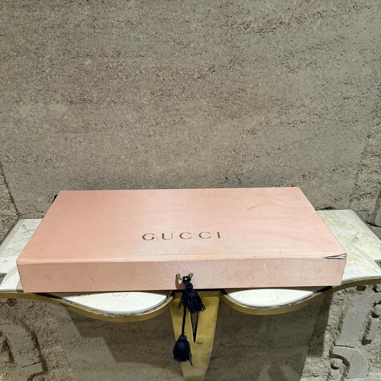 
Gucci Lipstick Vault Box Beveled mirror
19.5 w x 9.5 d x 2.5 h
Box only. Worn used preowned vintage condition
Refer to images