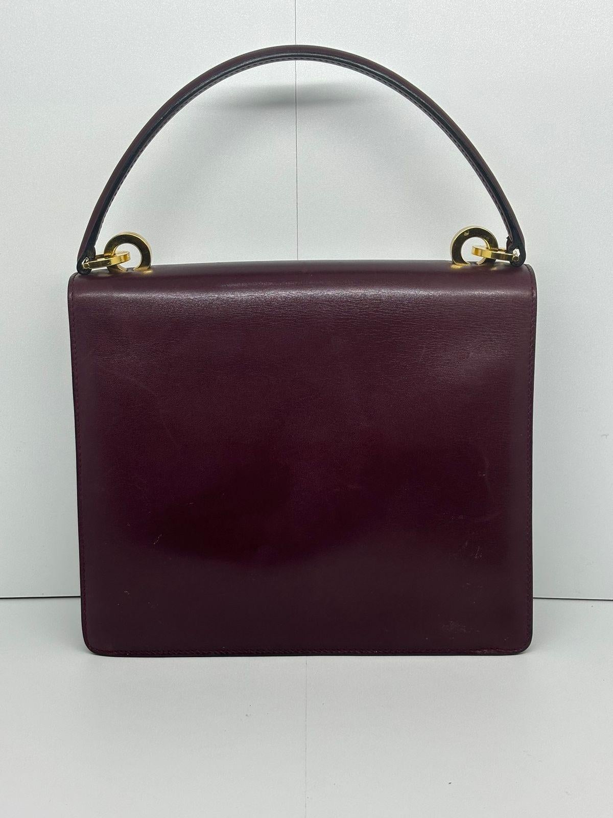 Vintage Gucci Maroon Smooth Leather Top Handle Turn-Lock Bag For Sale 2