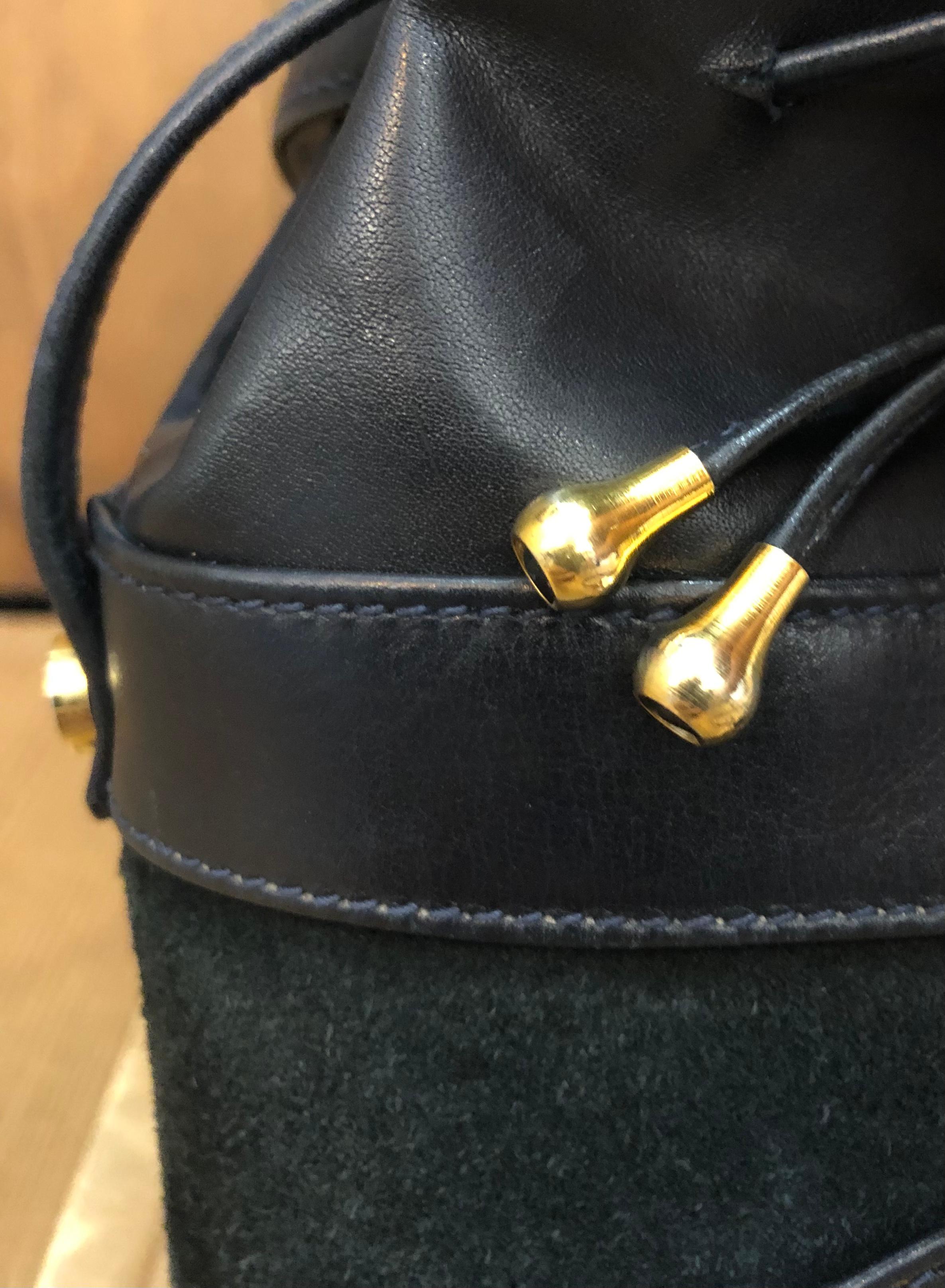 GUCCI mini sac à bandoulière à cordon de serrage en cuir de veau nubuck bleu marine 4