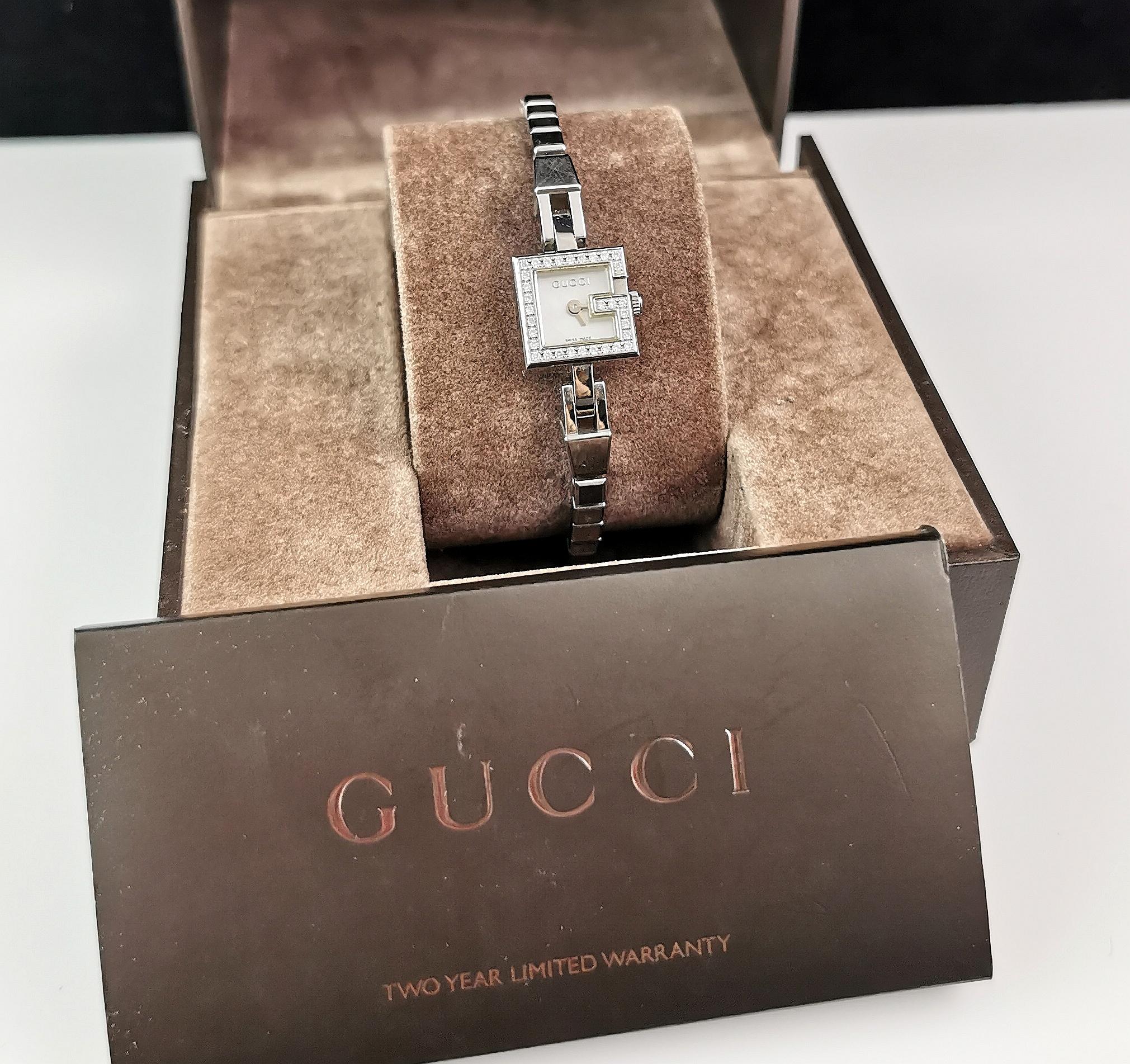 Gucci Mini G Damen-Diamant-Armbanduhr, Armbanduhr, Vintage  (Moderne)