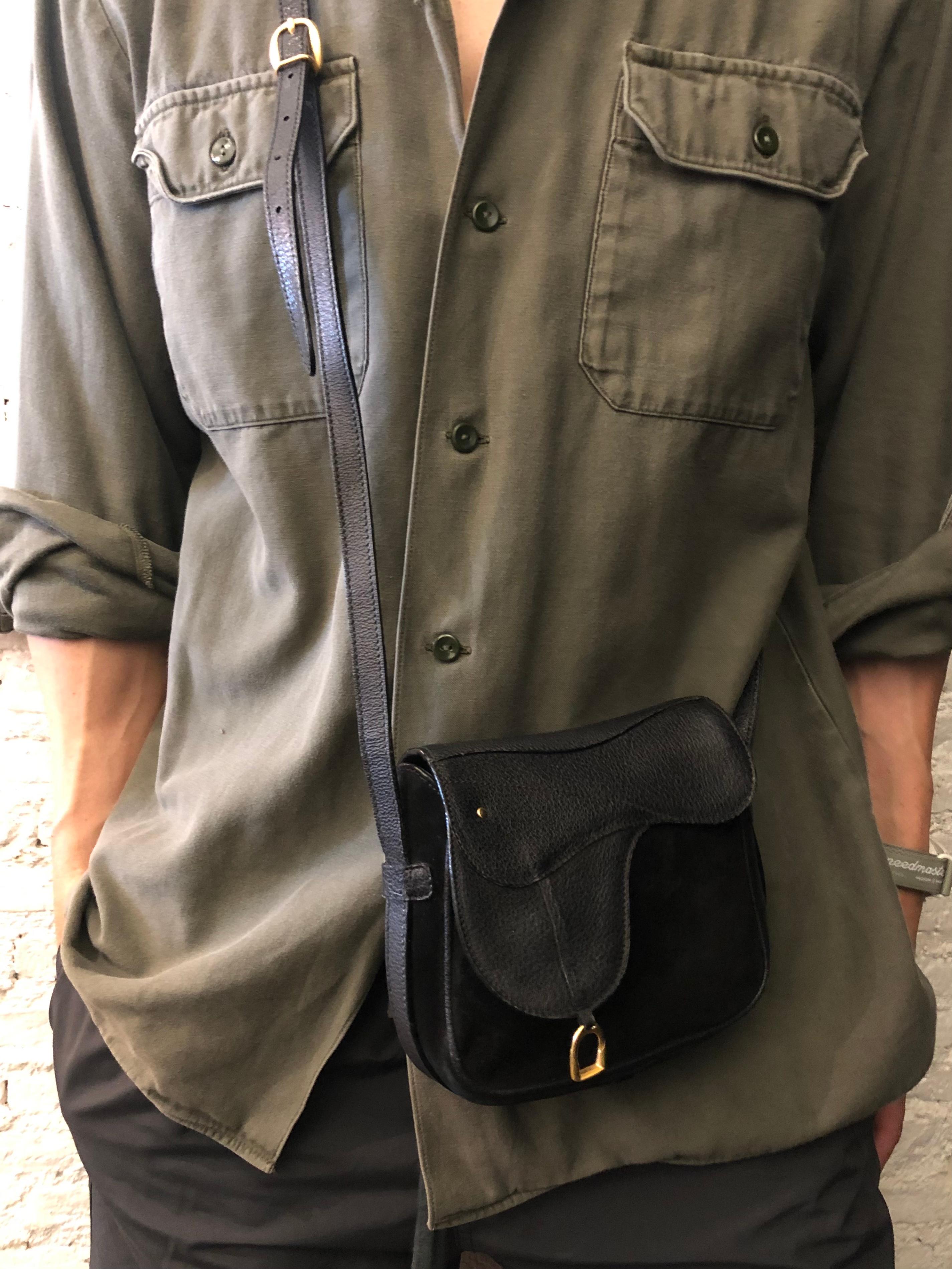 Women's or Men's 1990s Vintage GUCCI Mini Nubuck Leather Saddle Crossbody Bag Black 