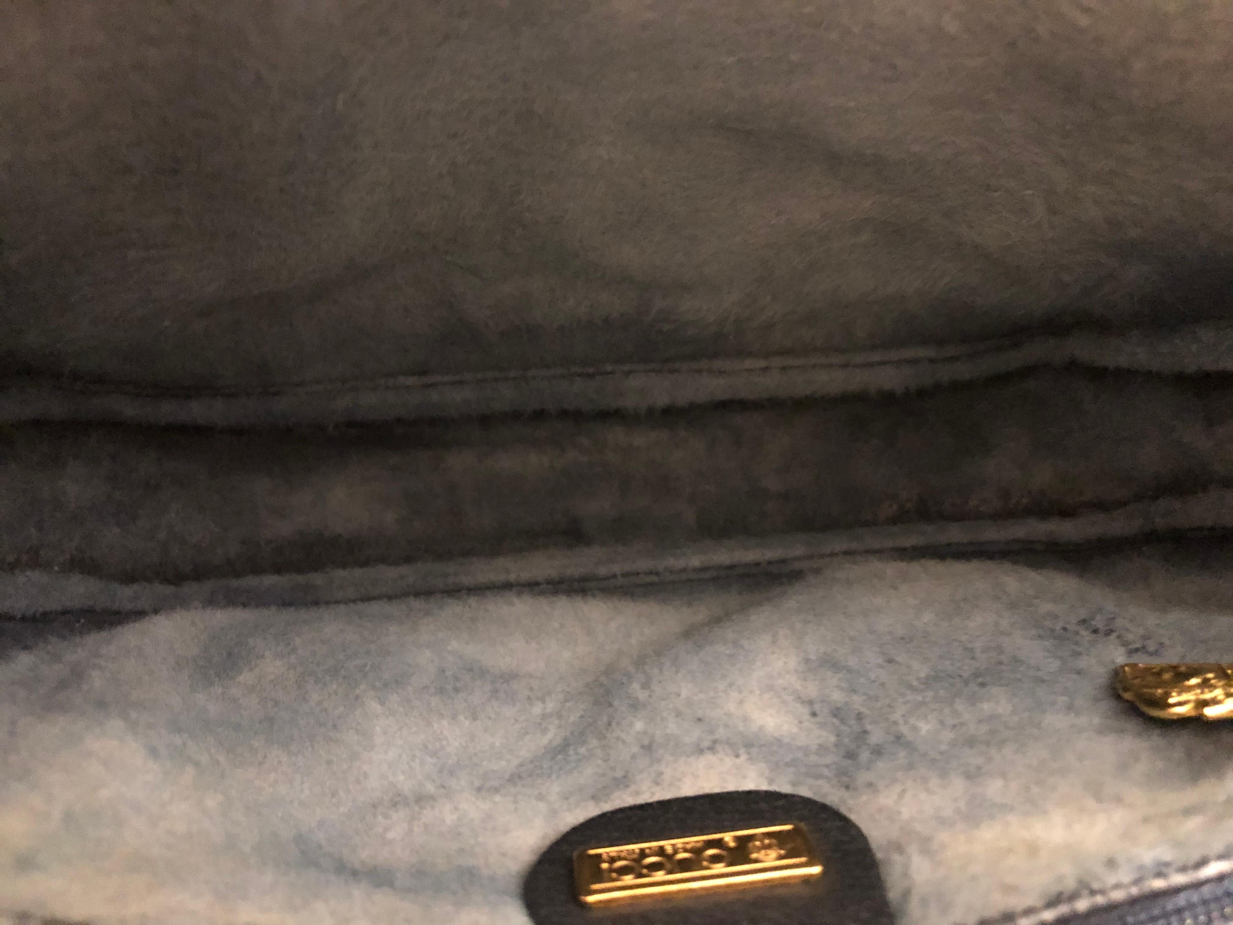 Vintage GUCCI Monogram Canvas Crossbody Bag Navy 2