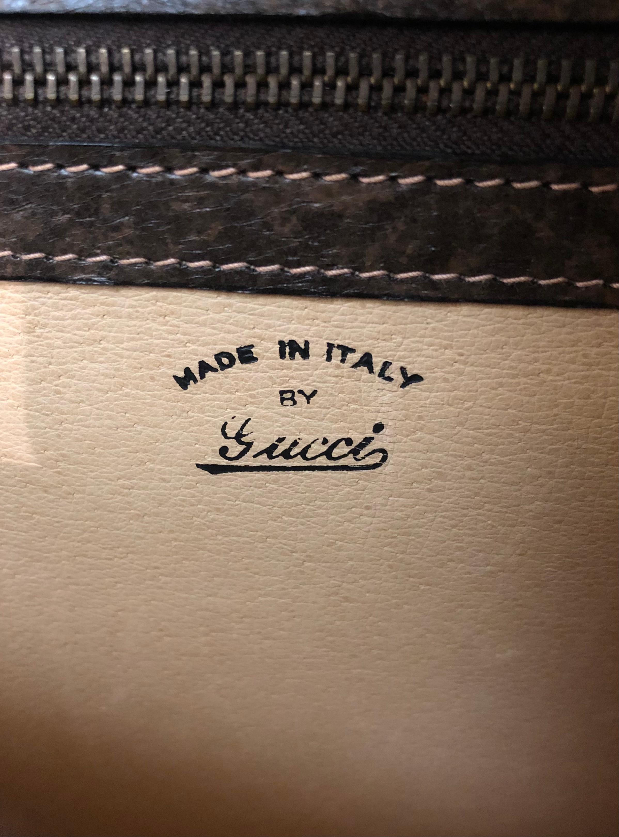 Vintage GUCCI Monogram Jacquard Compact Briefcase Brown Small en vente 6