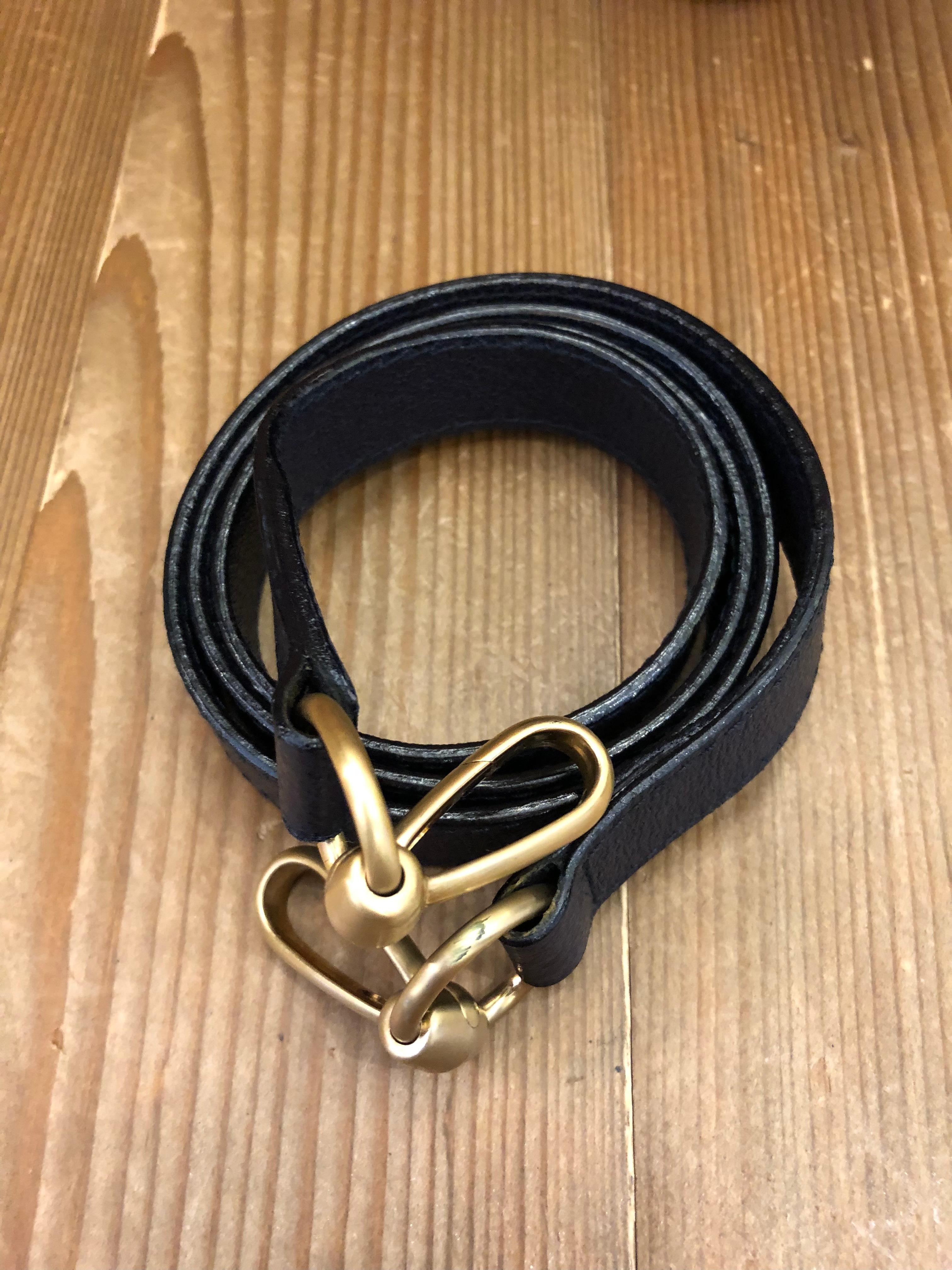 Women's or Men's Vintage GUCCI Small Suede Bamboo Two-Way Crossbody Bag Handbag Navy