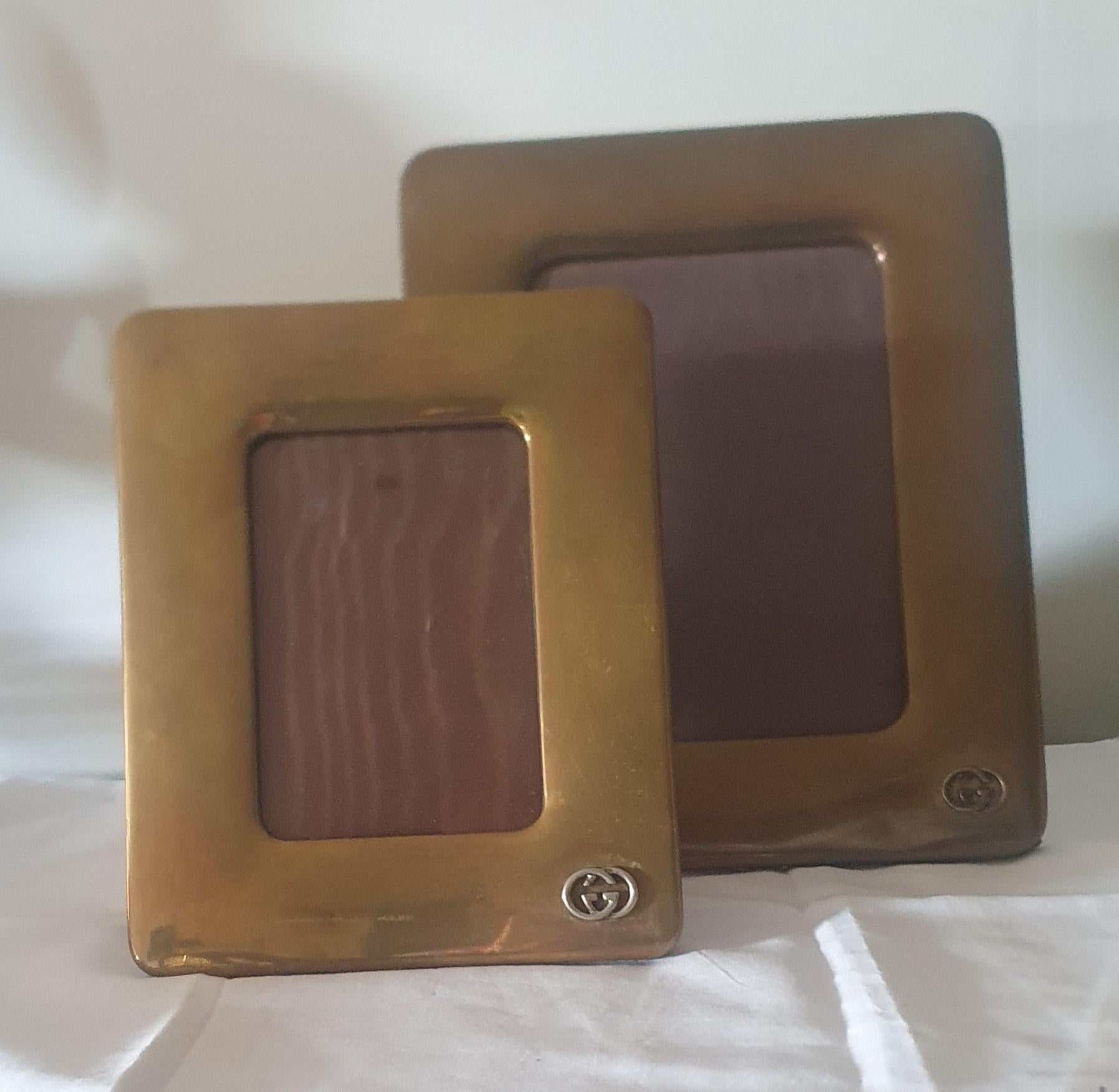 Vintage GUCCI Photo Frame in Brass with Brown Velvet back and Silk Moire Lining For Sale 1