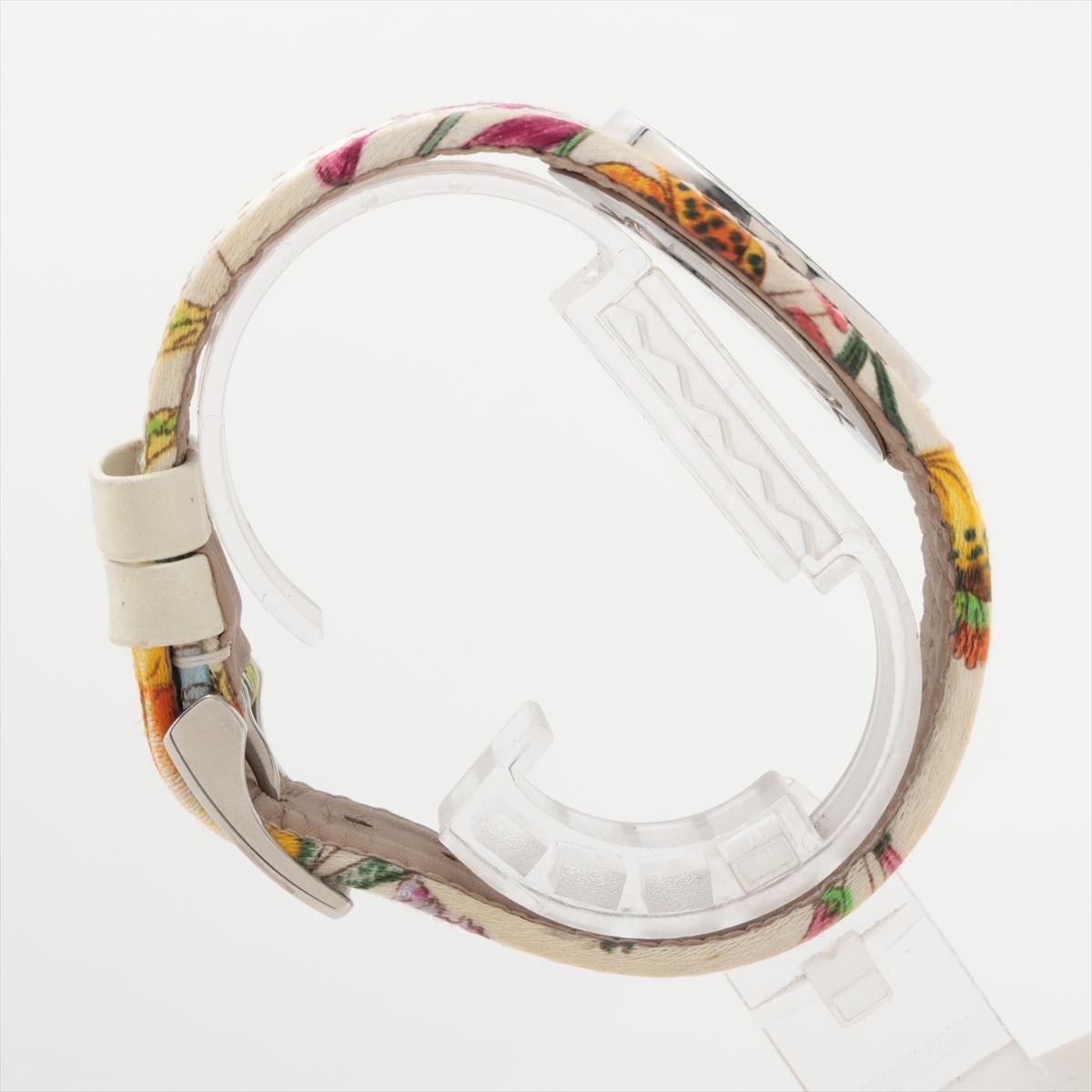 Reloj GUCCI Vintage 104 de cuarzo. Gucci Diamantes y Flor Colorido Señoras. Moderno en venta