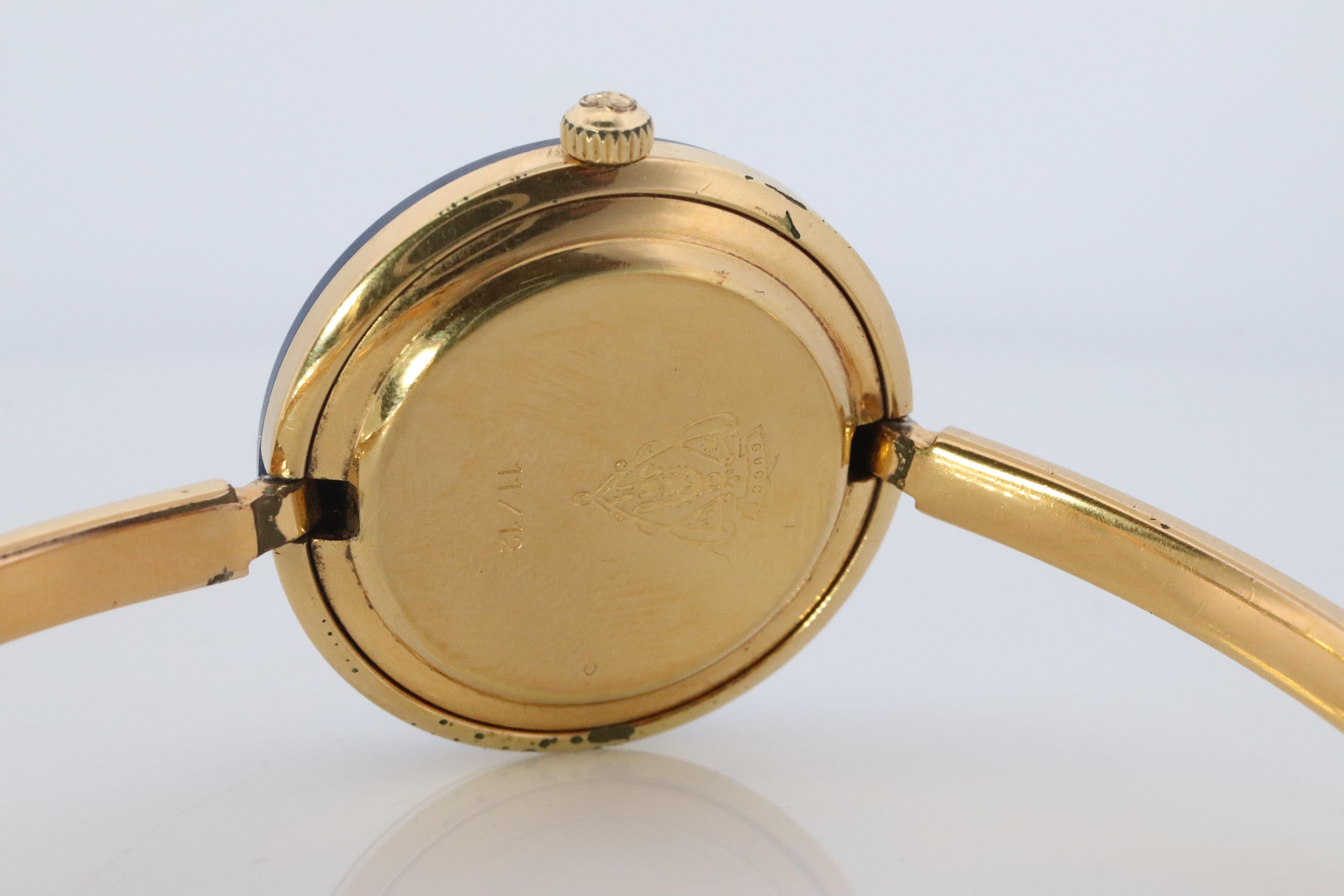 Vintage GUCCI Quartz 11/12  Watch. Gucci Ladies Bangle Interchange Bezel watch For Sale 1