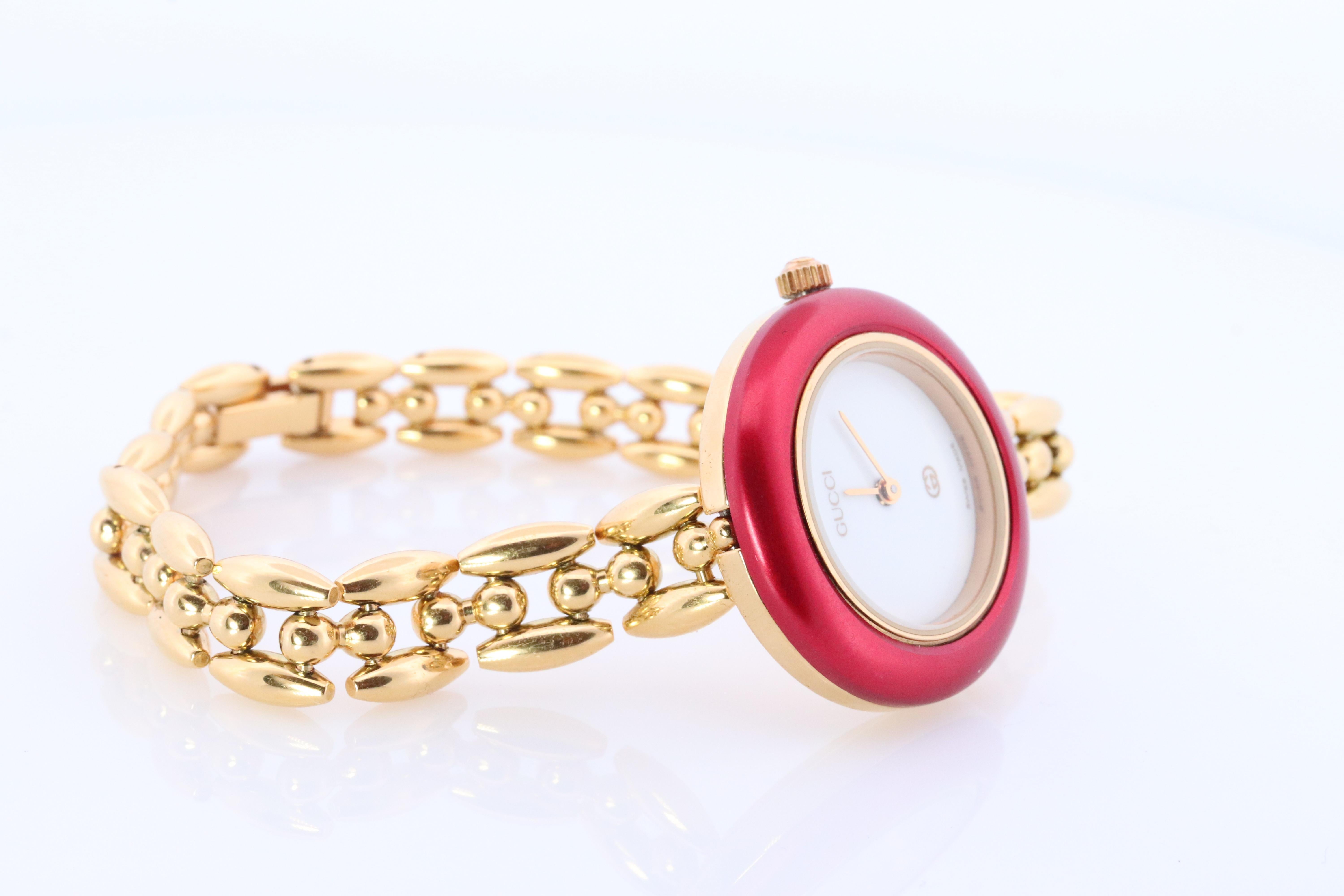 Modern Vintage GUCCI Quartz 11/12 Watch. Gucci Multiple BEZEL Ladies Gold wristwatch