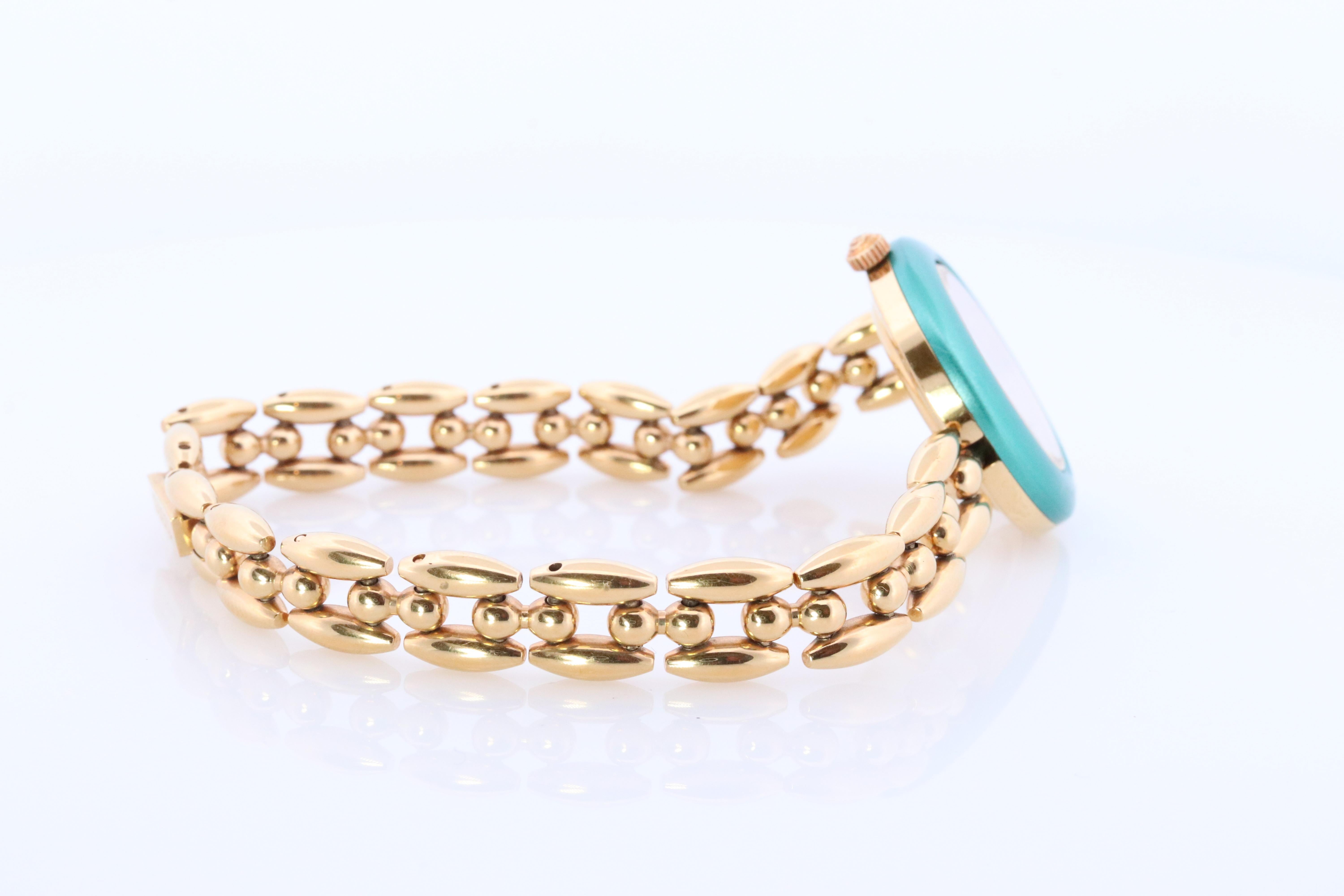 Vintage GUCCI Quarz 11/12 Uhr. Gucci Multiple BEZEL Damen Gold Armbanduhr im Zustand „Gut“ in Port Charlotte, FL